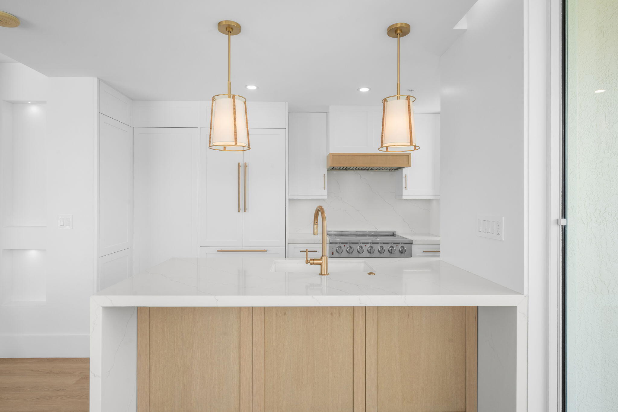 610 W Las Olas #1613n Fort Lauderdale, FL 33312