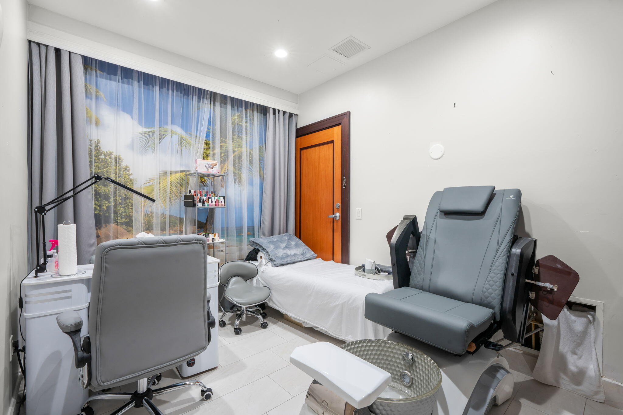 610 W Las Olas #1613n Fort Lauderdale, FL 33312