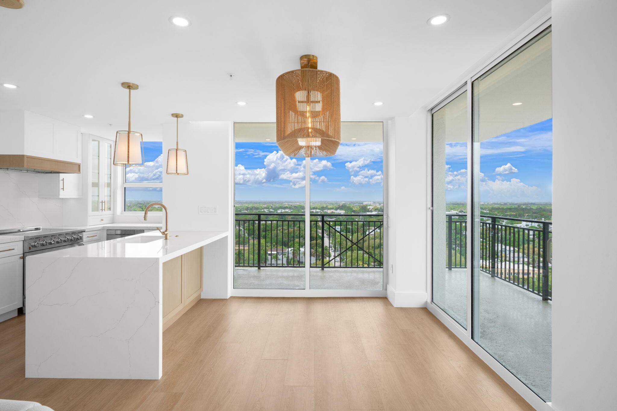 610 W Las Olas #1613n Fort Lauderdale, FL 33312