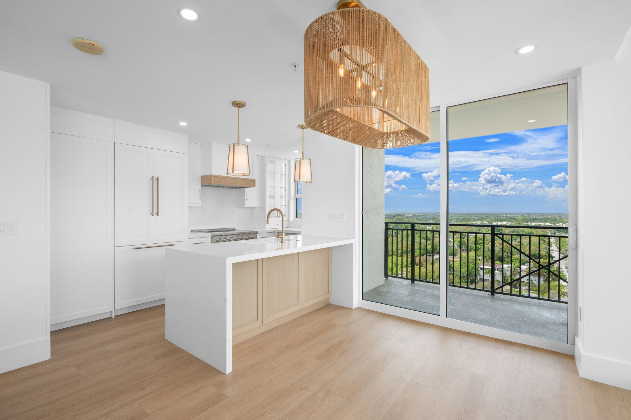 610 W Las Olas #1613n Fort Lauderdale, FL 33312