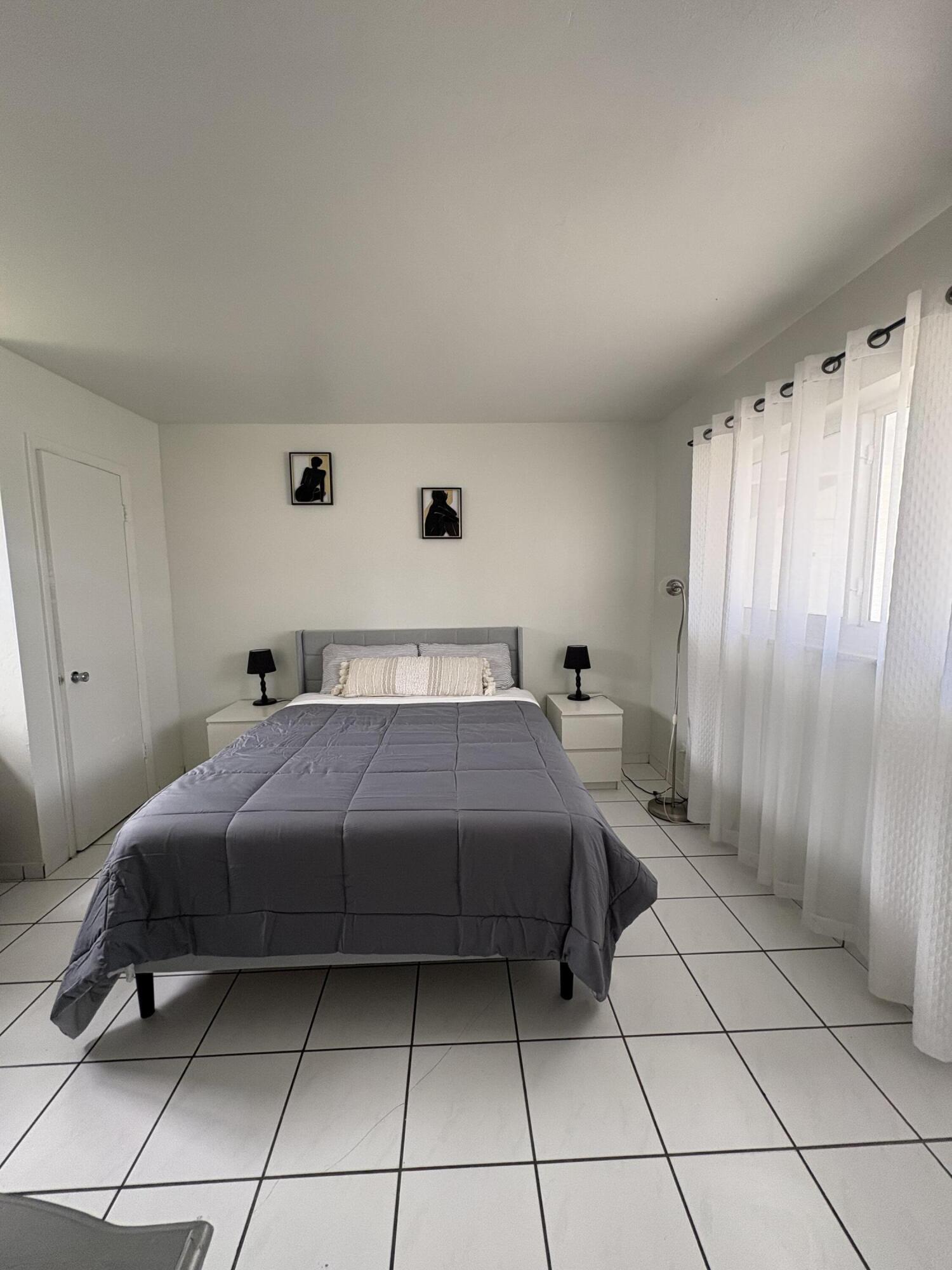 811 SE 16th #102 Fort Lauderdale, FL 33316