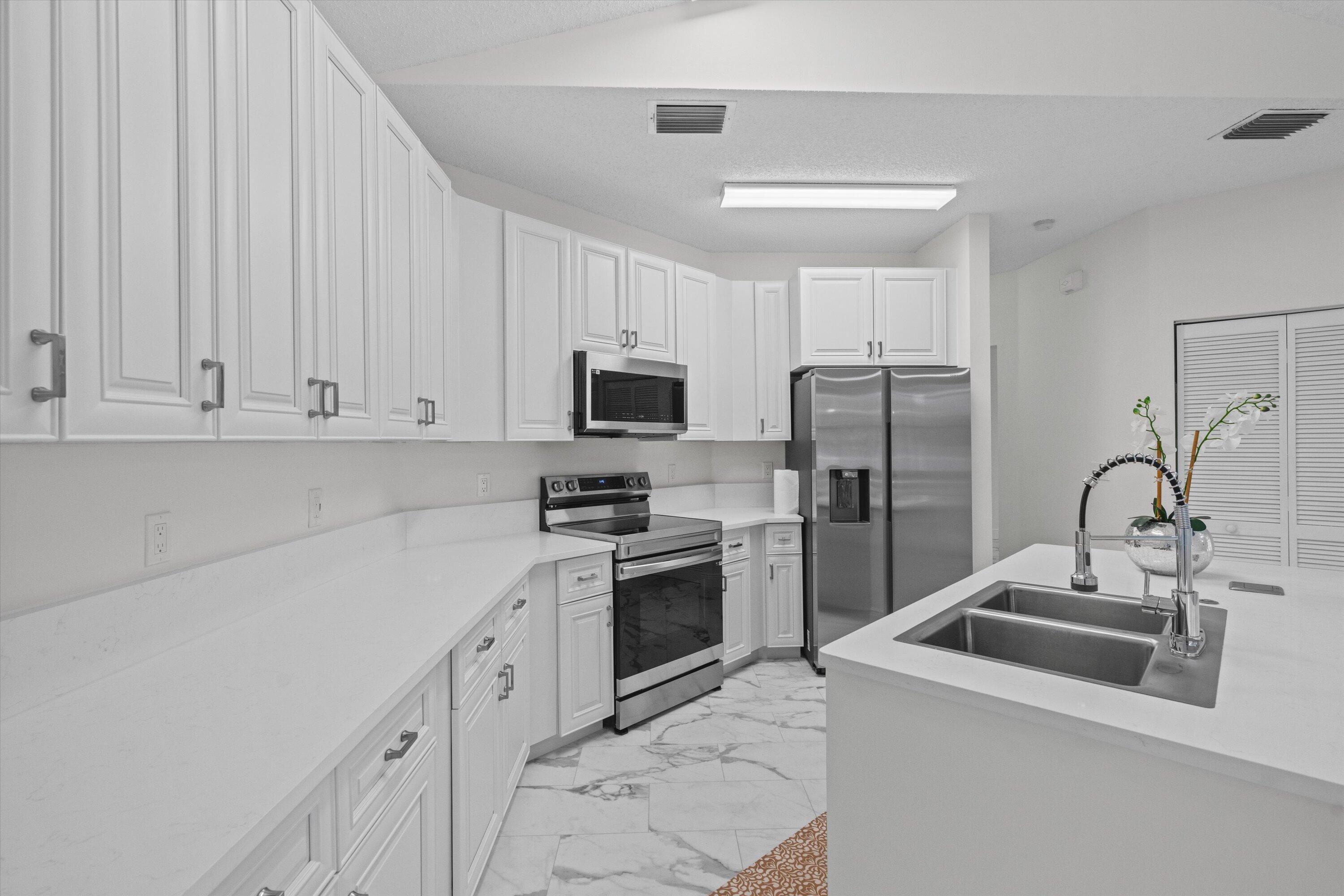 86 Citrus Park Boynton Beach, FL 33436