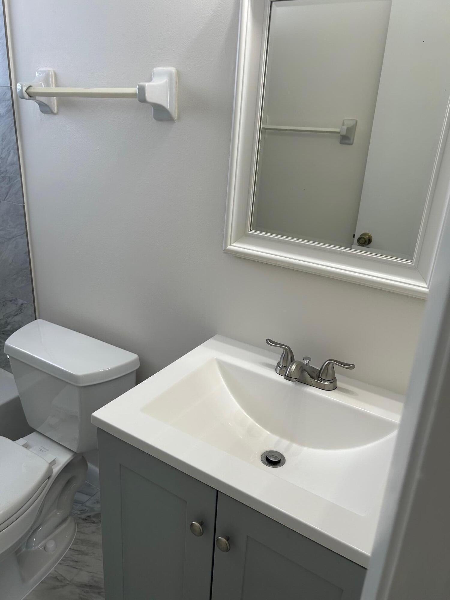 102 Sherwood Jupiter, FL 33458