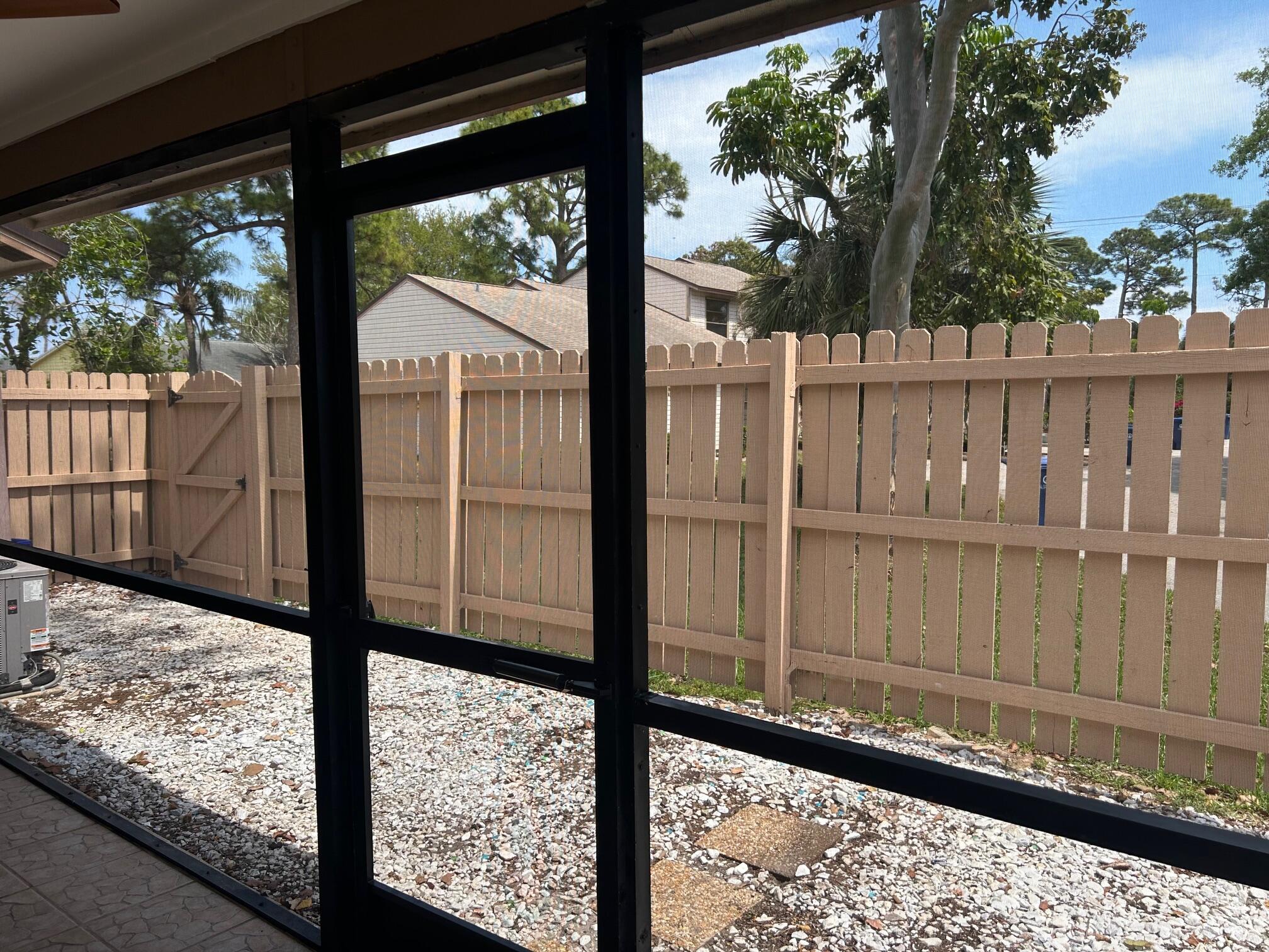 102 Sherwood Jupiter, FL 33458