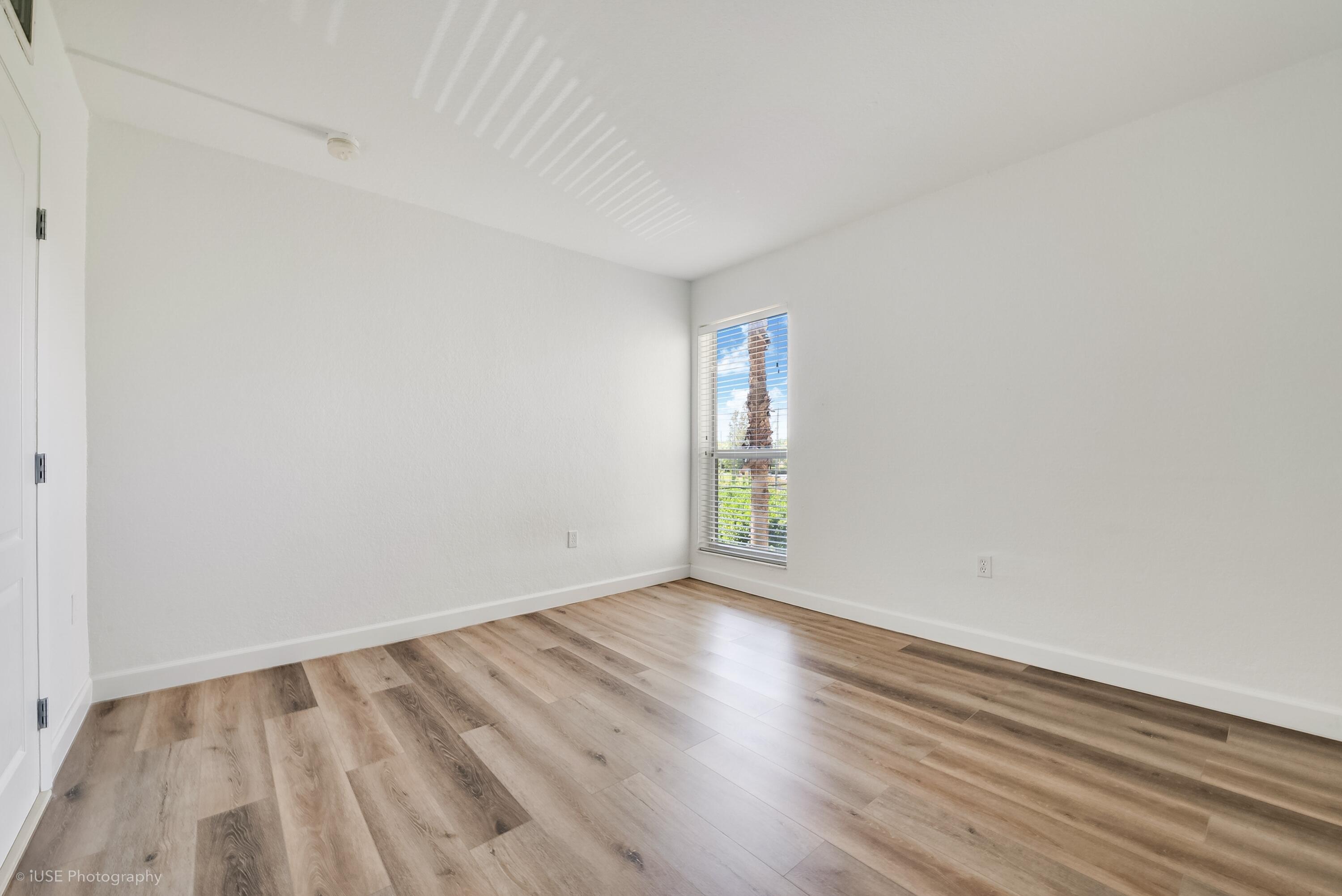 8950 SW 69th Pinecrest, FL 33156