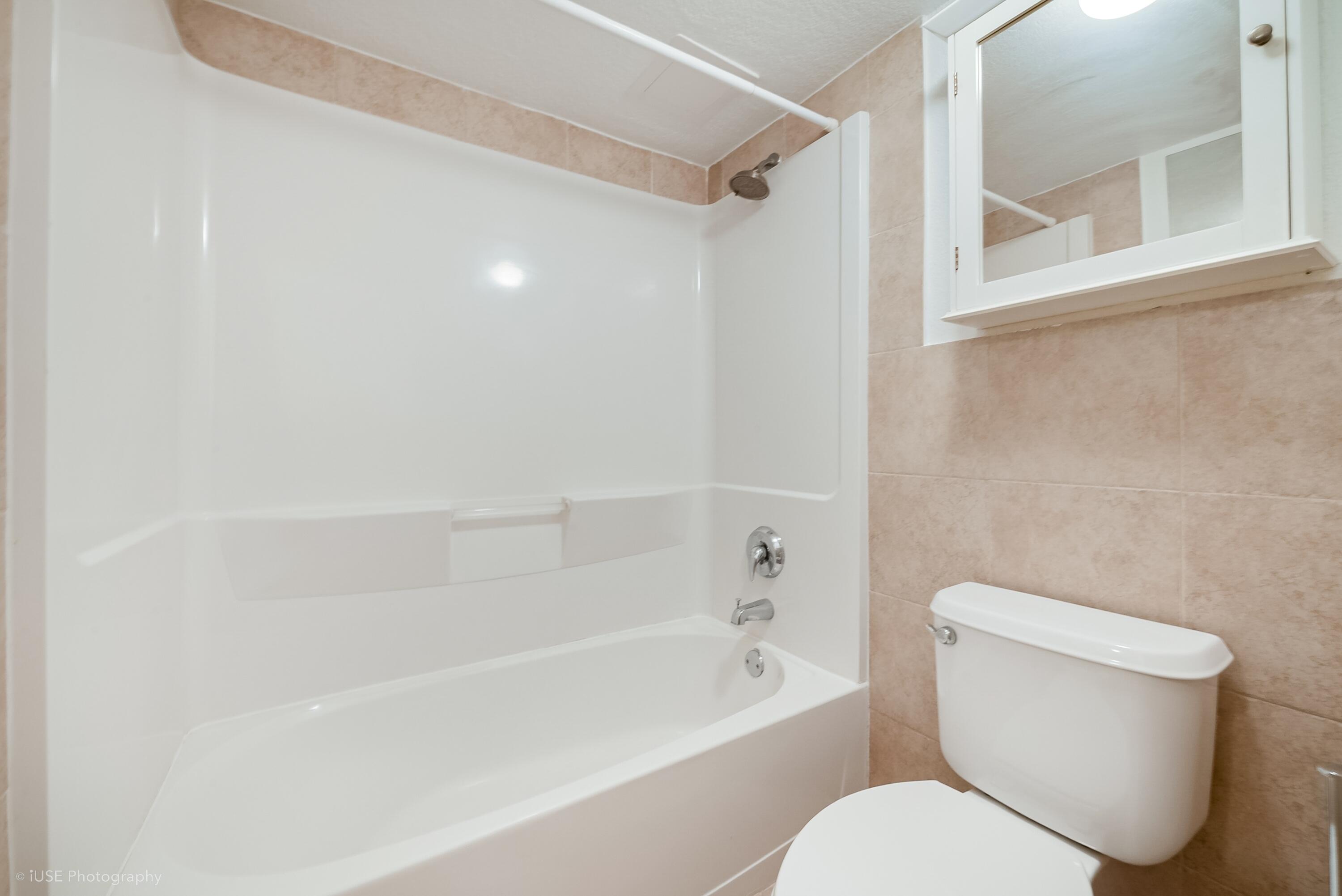 8950 SW 69th Pinecrest, FL 33156