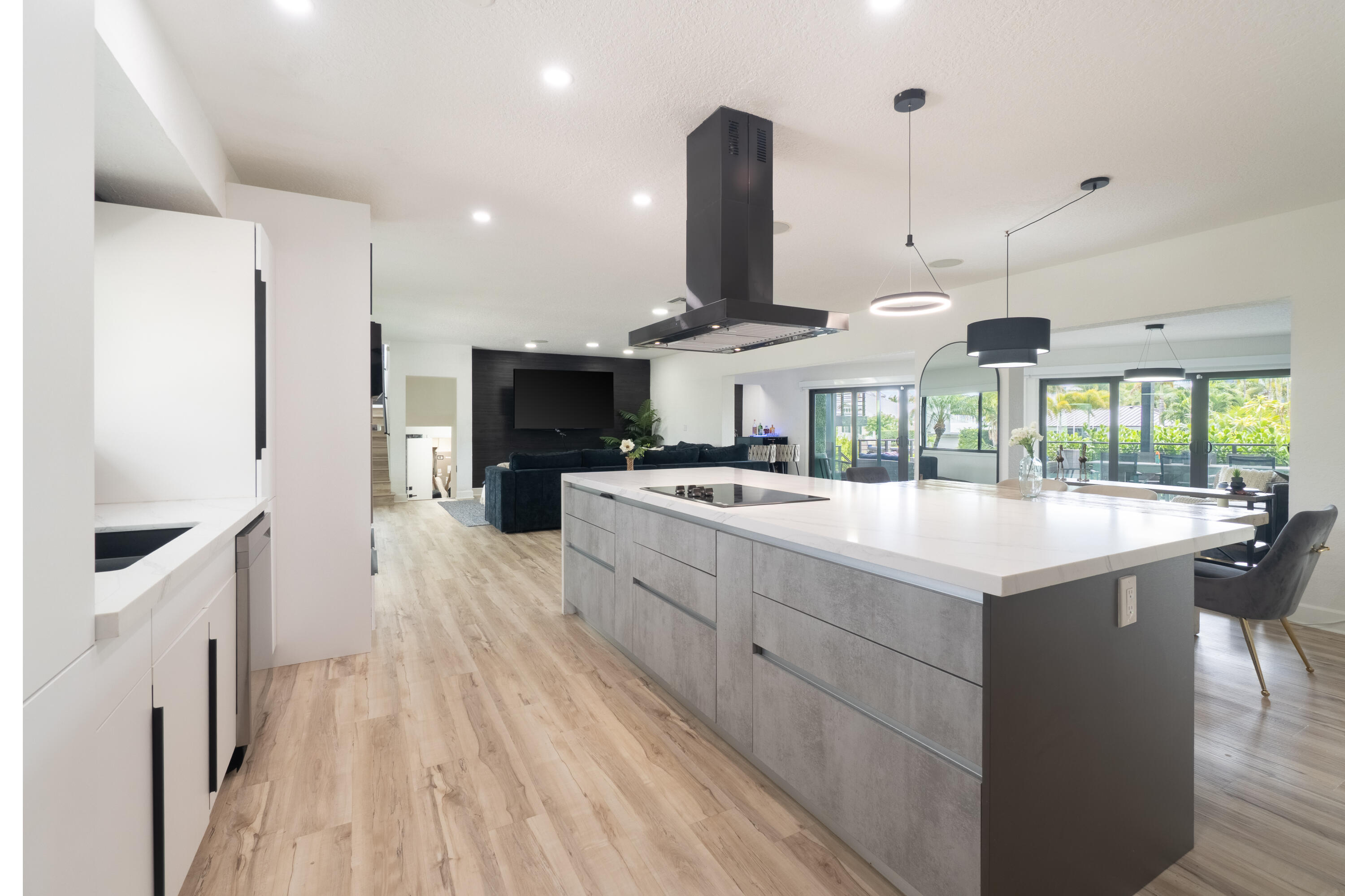 2878 NE 26th Fort Lauderdale, FL 33305