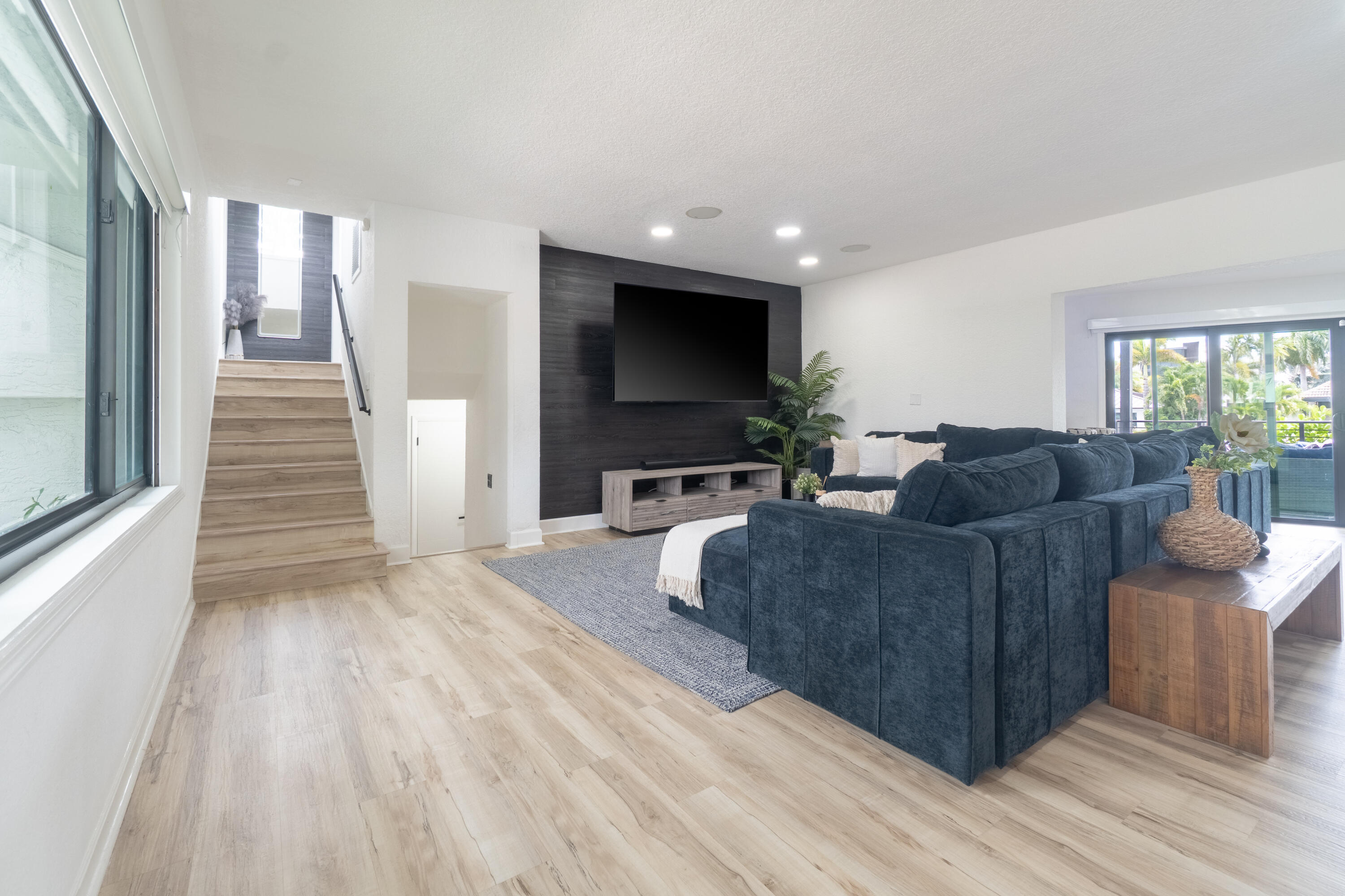 2878 NE 26th Fort Lauderdale, FL 33305