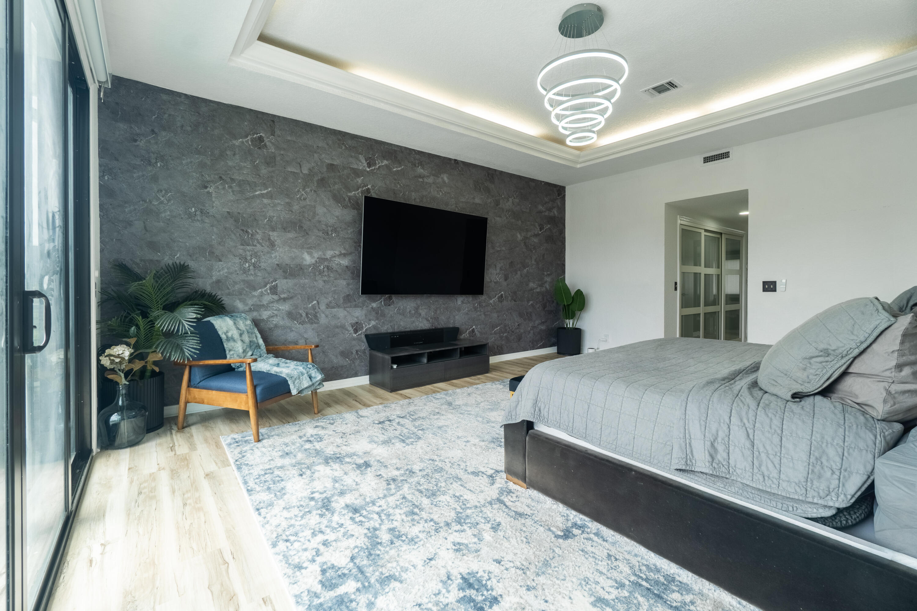 2878 NE 26th Fort Lauderdale, FL 33305