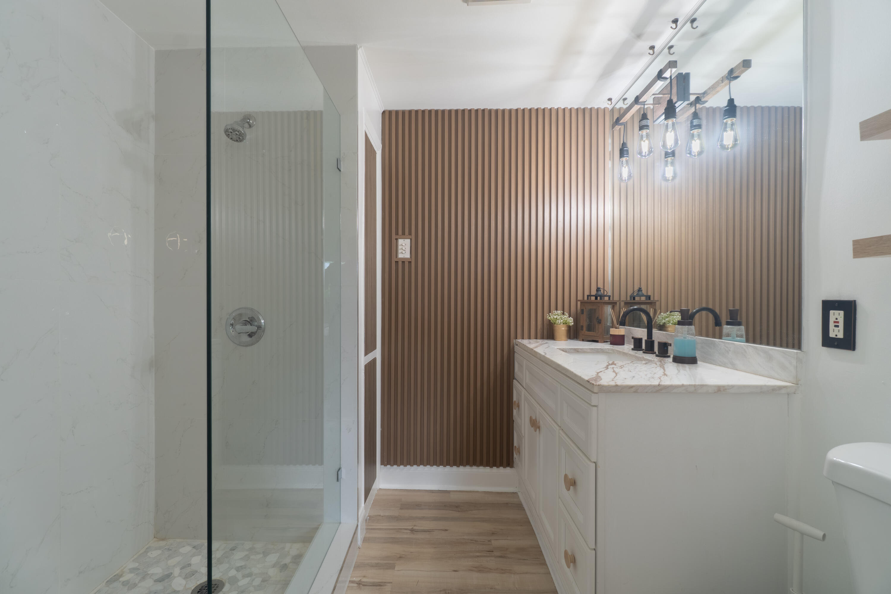 2878 NE 26th Fort Lauderdale, FL 33305