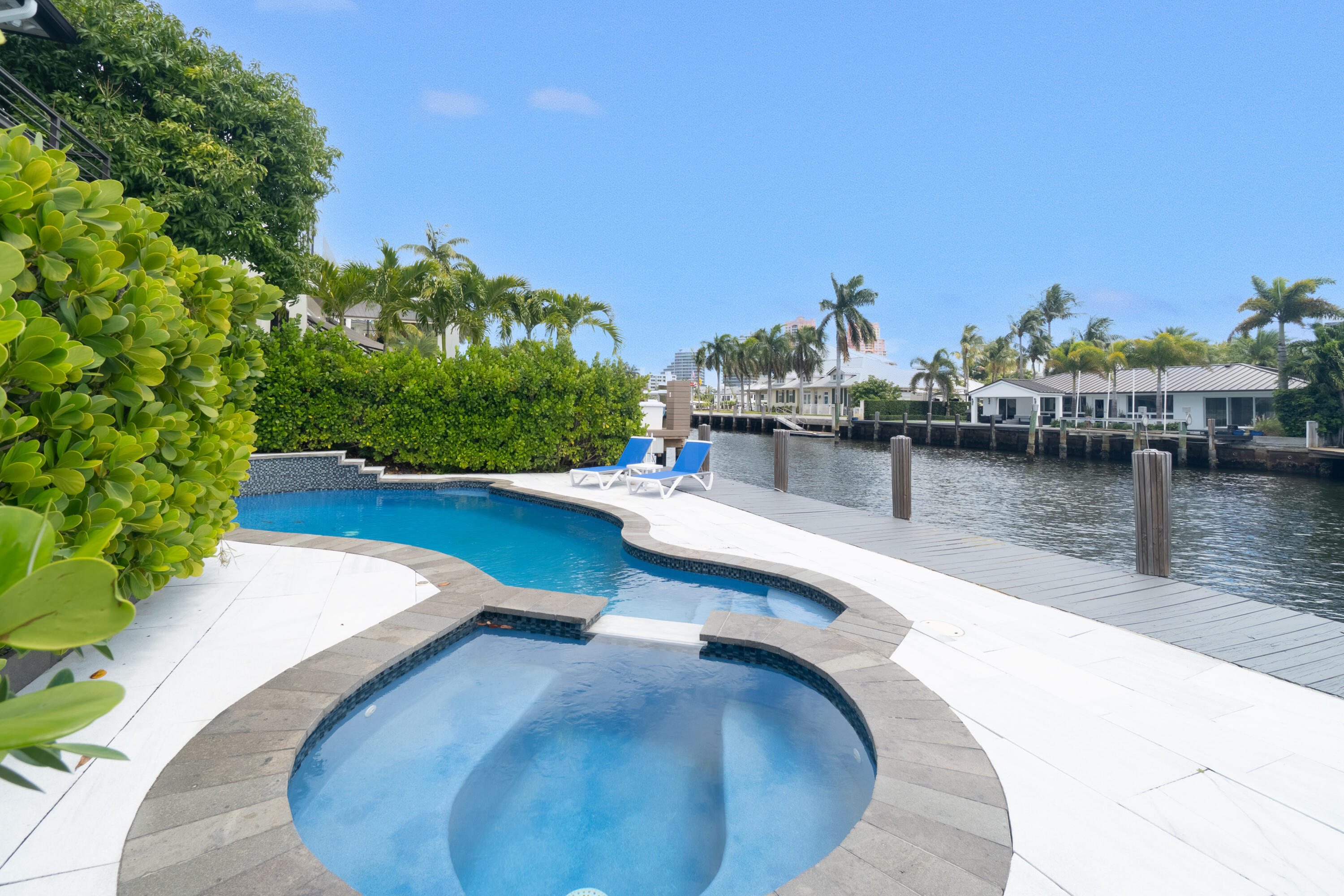 2878 NE 26th Fort Lauderdale, FL 33305