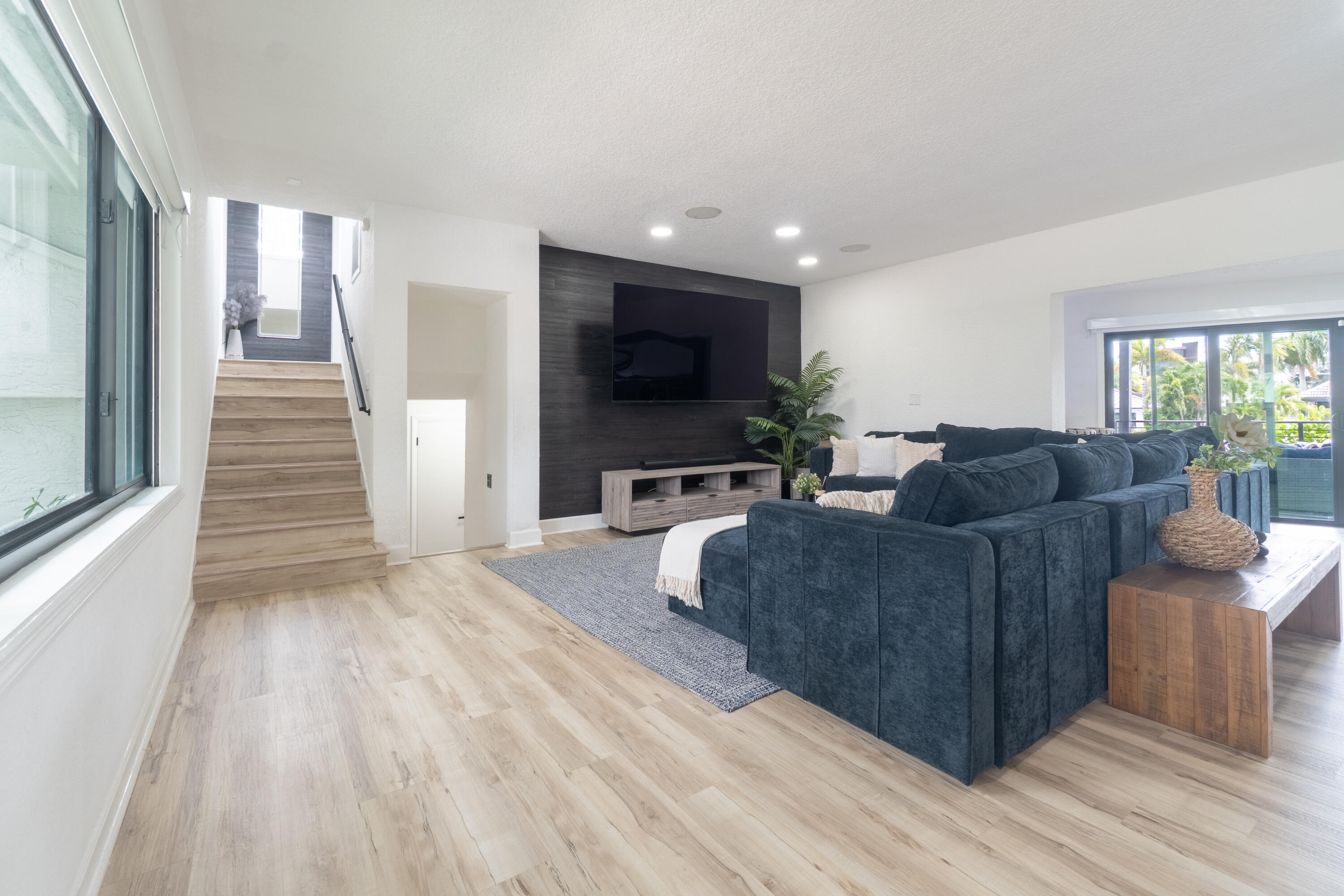 2878 NE 26th Fort Lauderdale, FL 33305