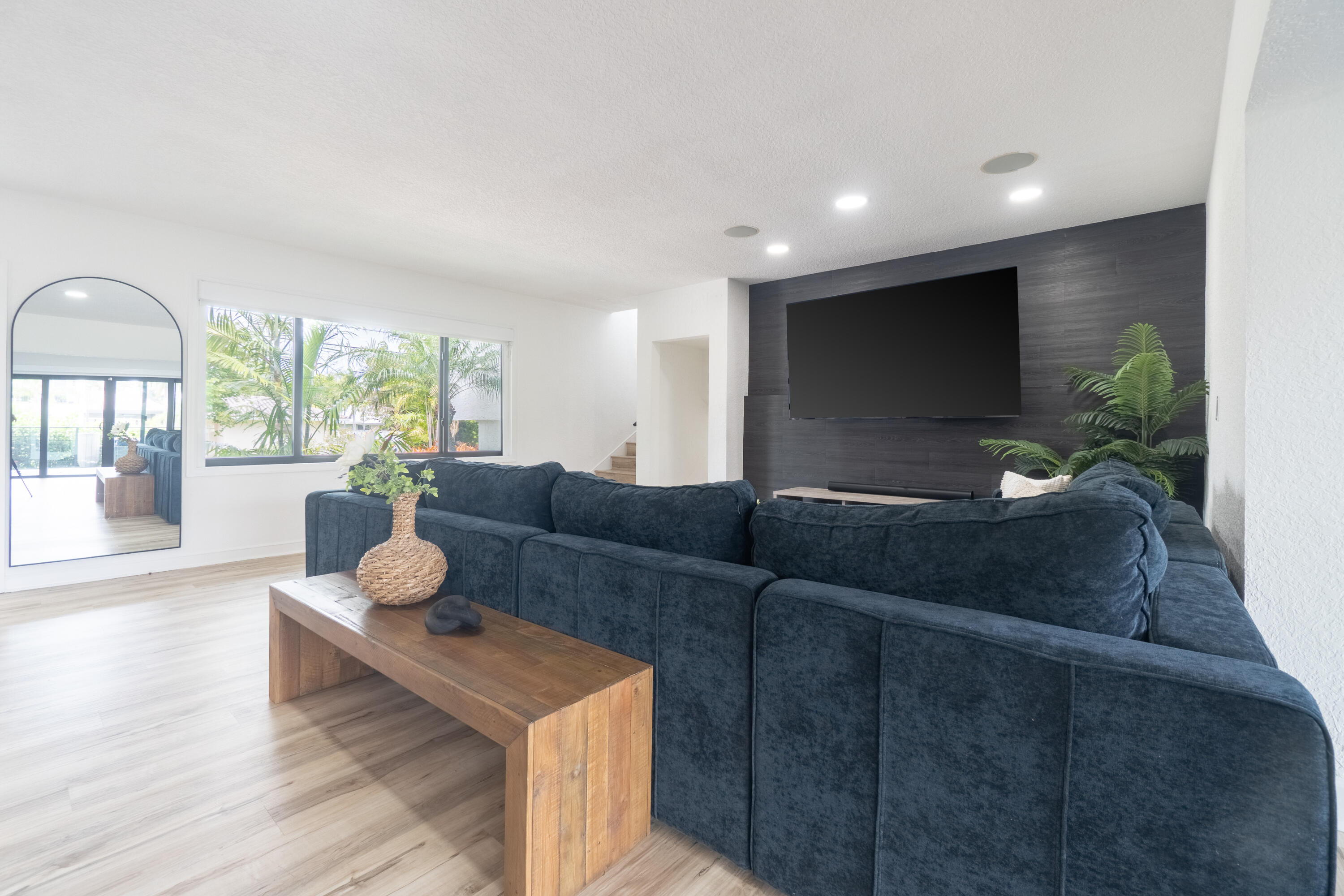 2878 NE 26th Fort Lauderdale, FL 33305