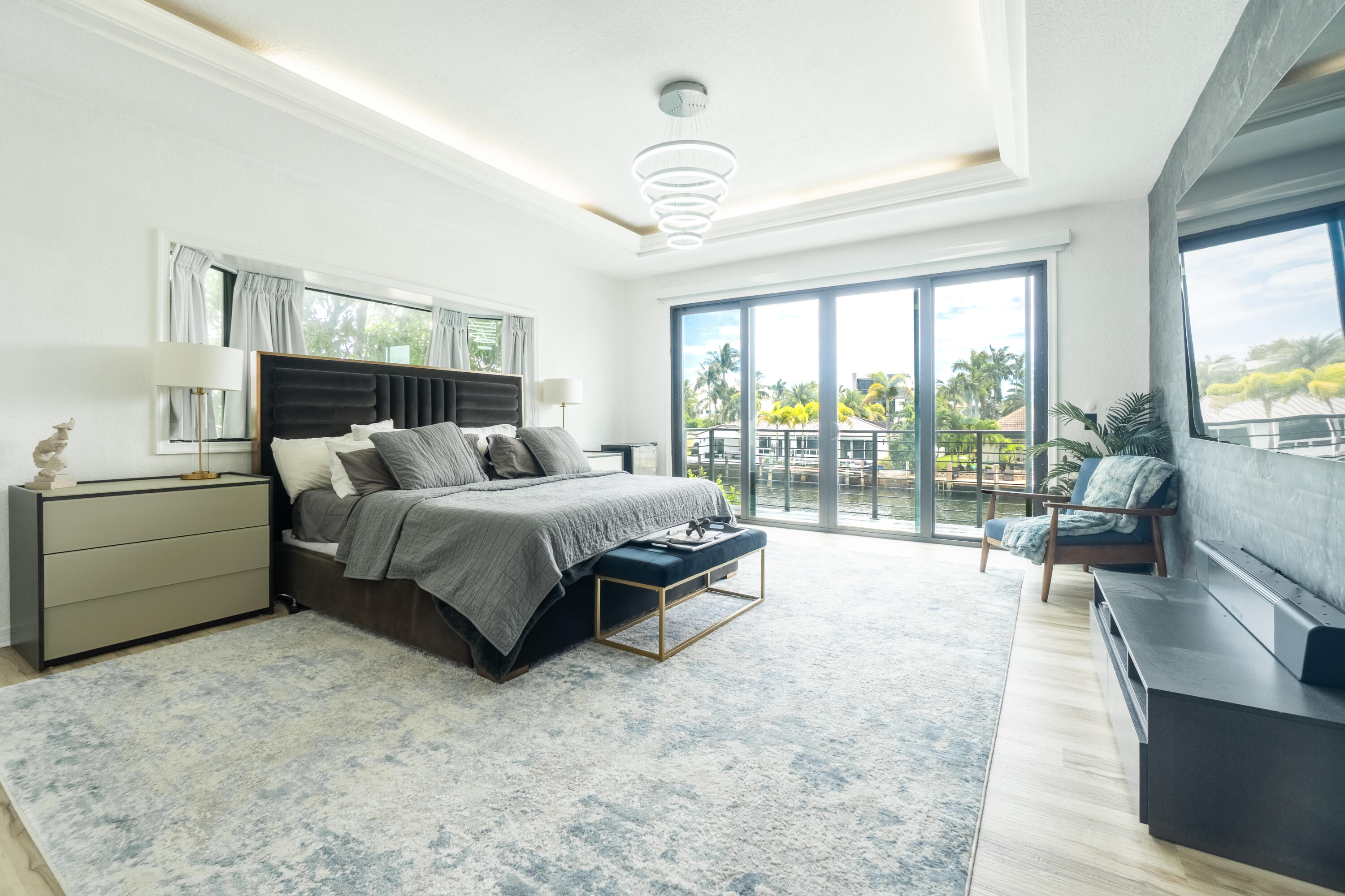 2878 NE 26th Fort Lauderdale, FL 33305