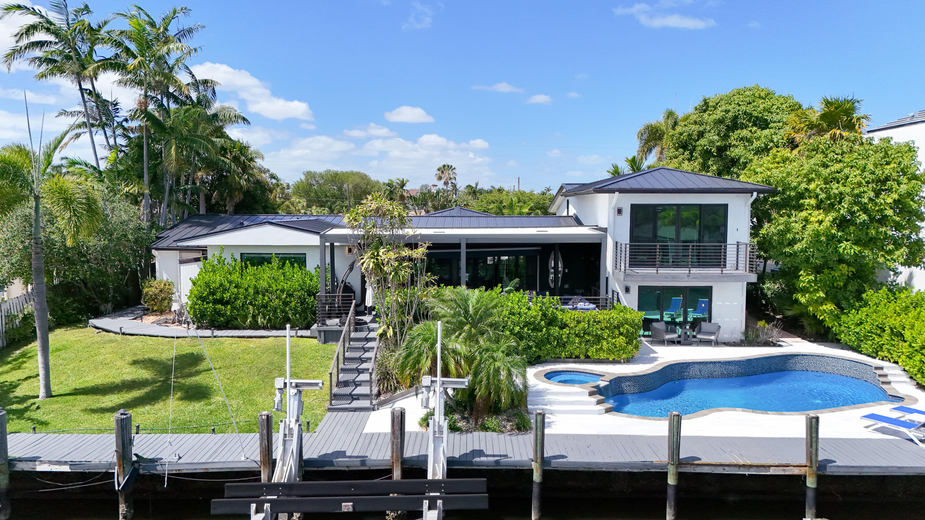 2878 NE 26th Fort Lauderdale, FL 33305