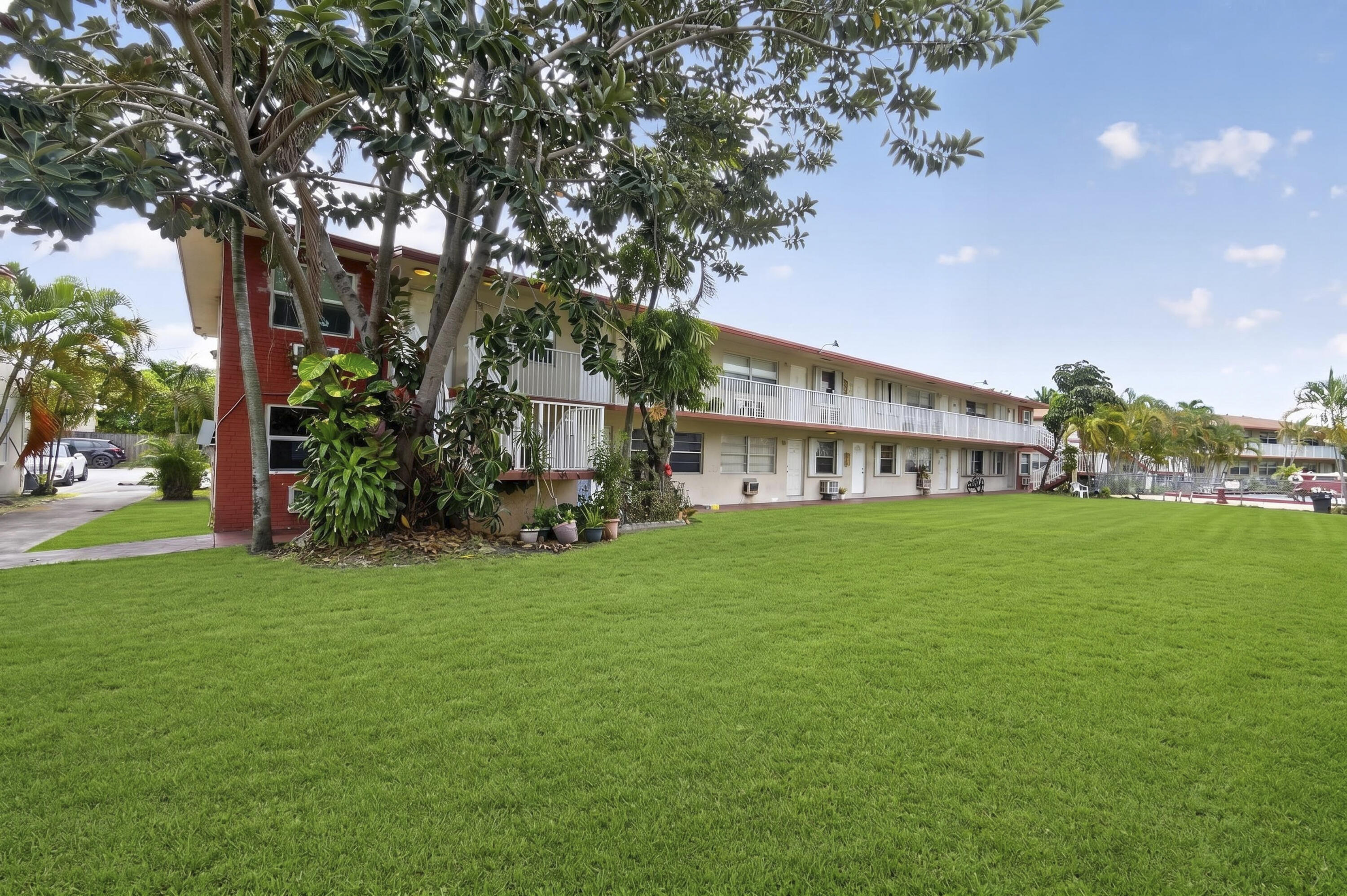 2918 Funston #35b