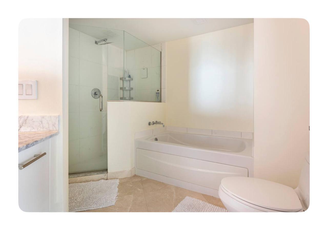 image 500 Brickell West6