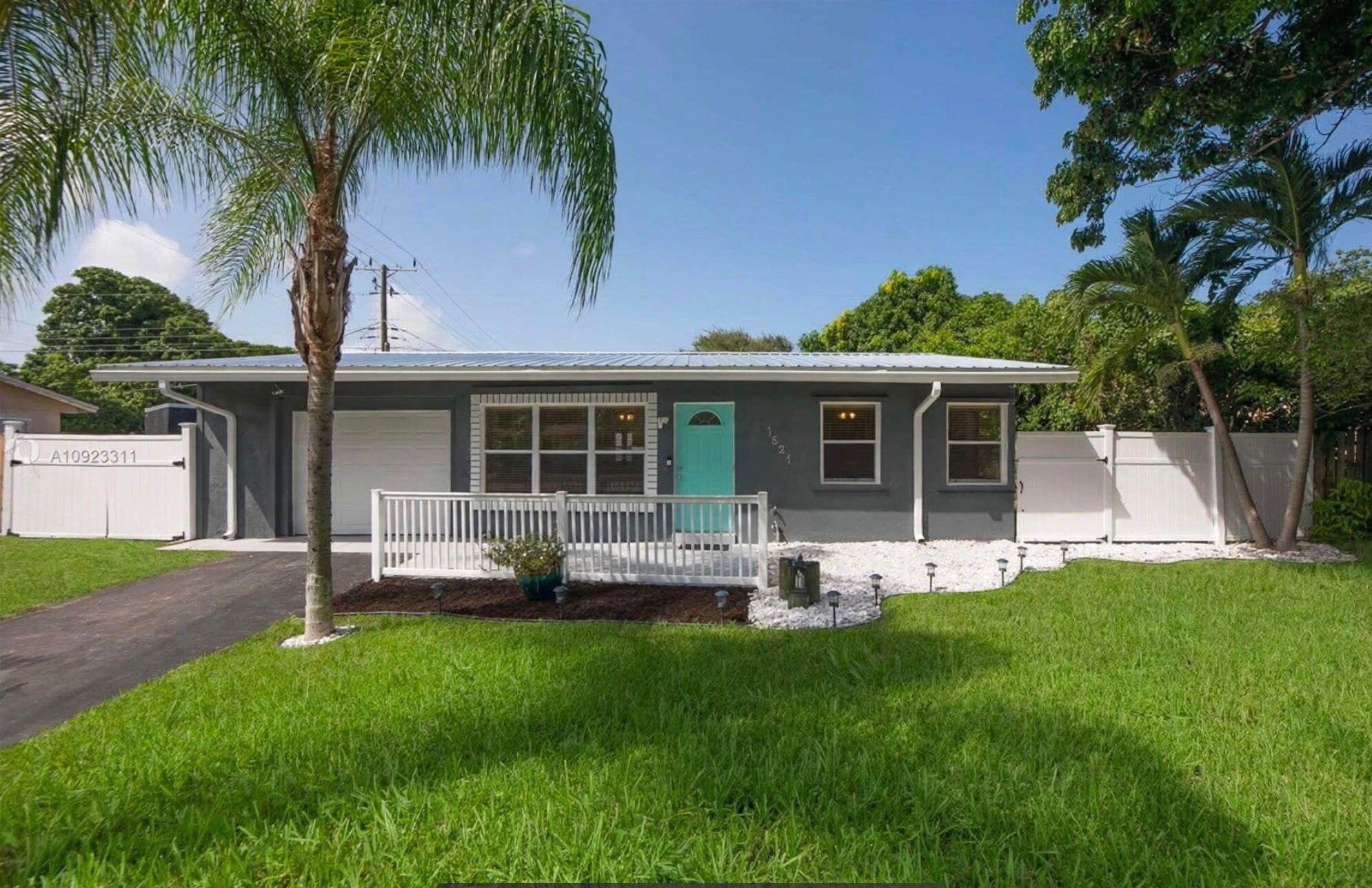 1521 NE 32nd