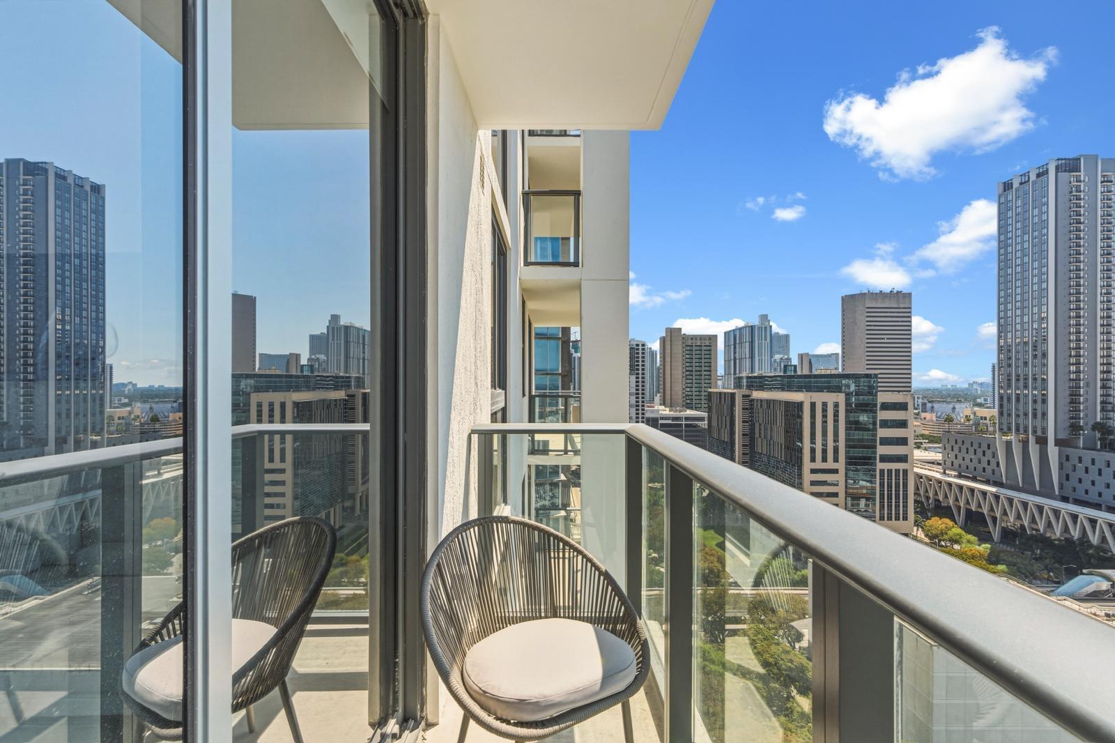 image The Crosby Miami Worldcenter20