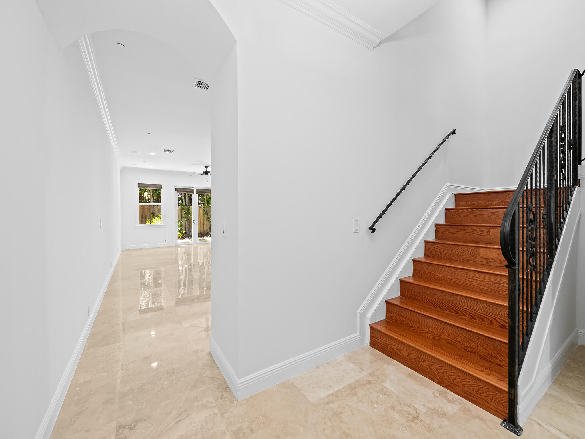 1423 NE 26th #1423 Fort Lauderdale, FL 33304