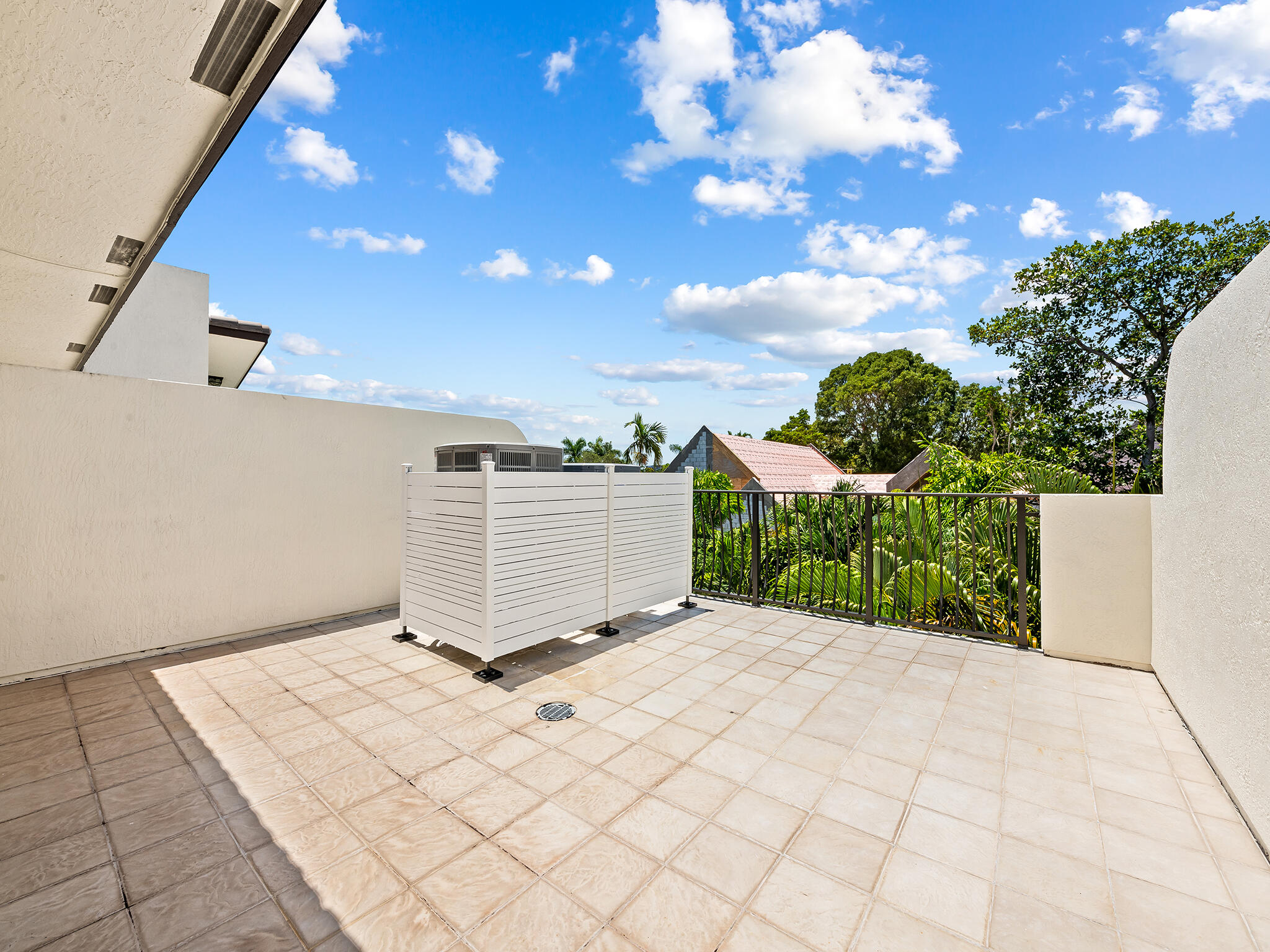 1423 NE 26th #1423 Fort Lauderdale, FL 33304