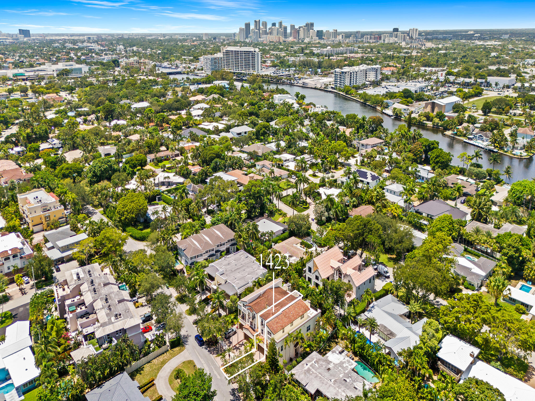1423 NE 26th #1423 Fort Lauderdale, FL 33304
