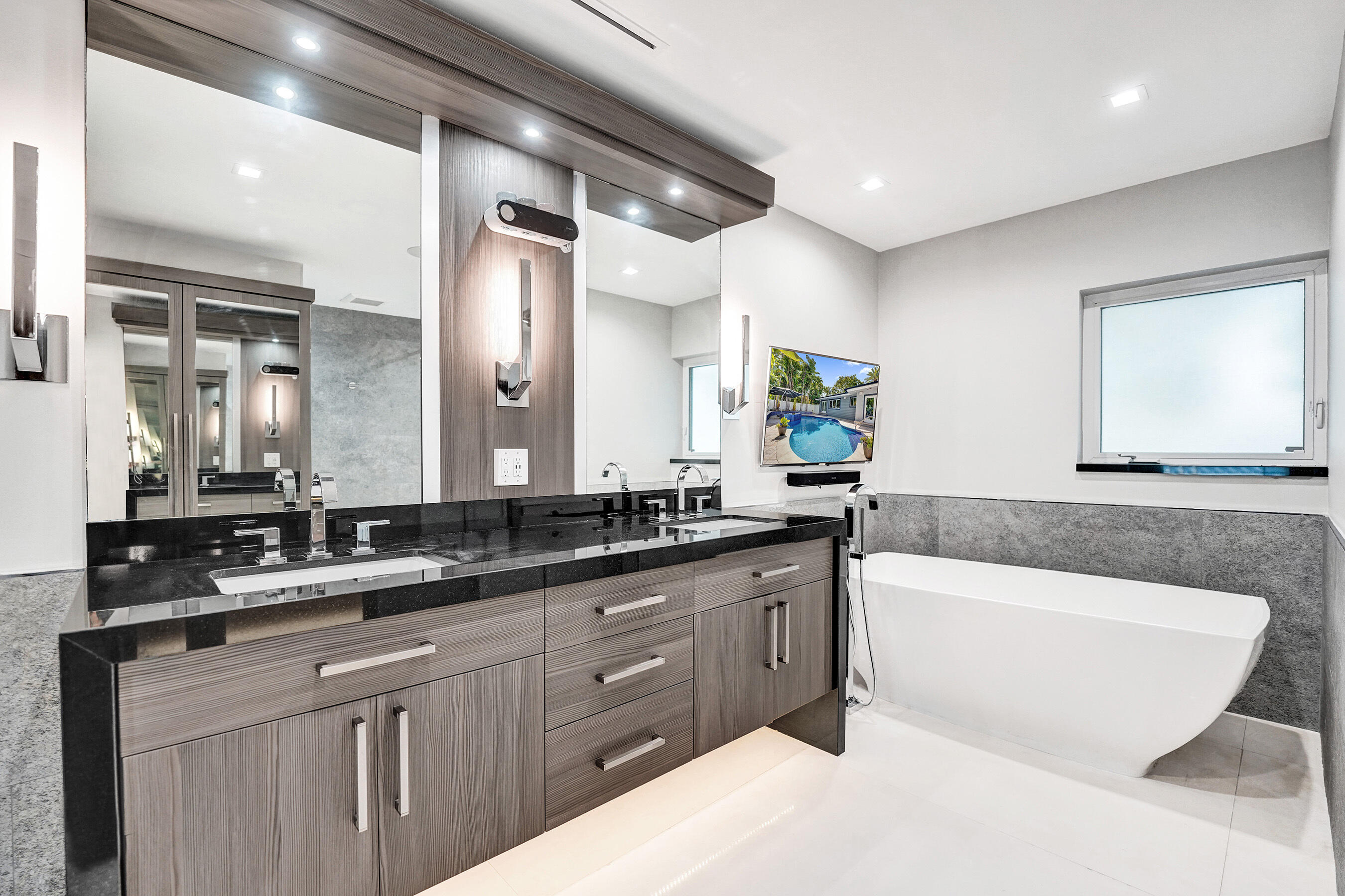 2601 NE 29th St Fort Lauderdale, FL 33306