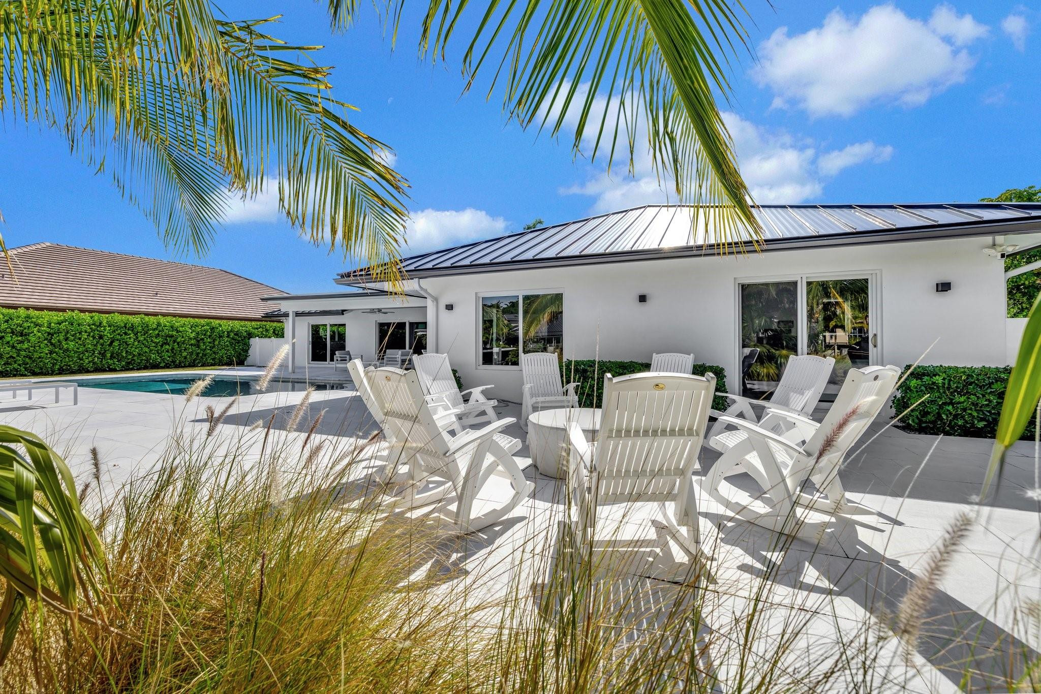 41 S Compass Dr Fort Lauderdale, FL 33308
