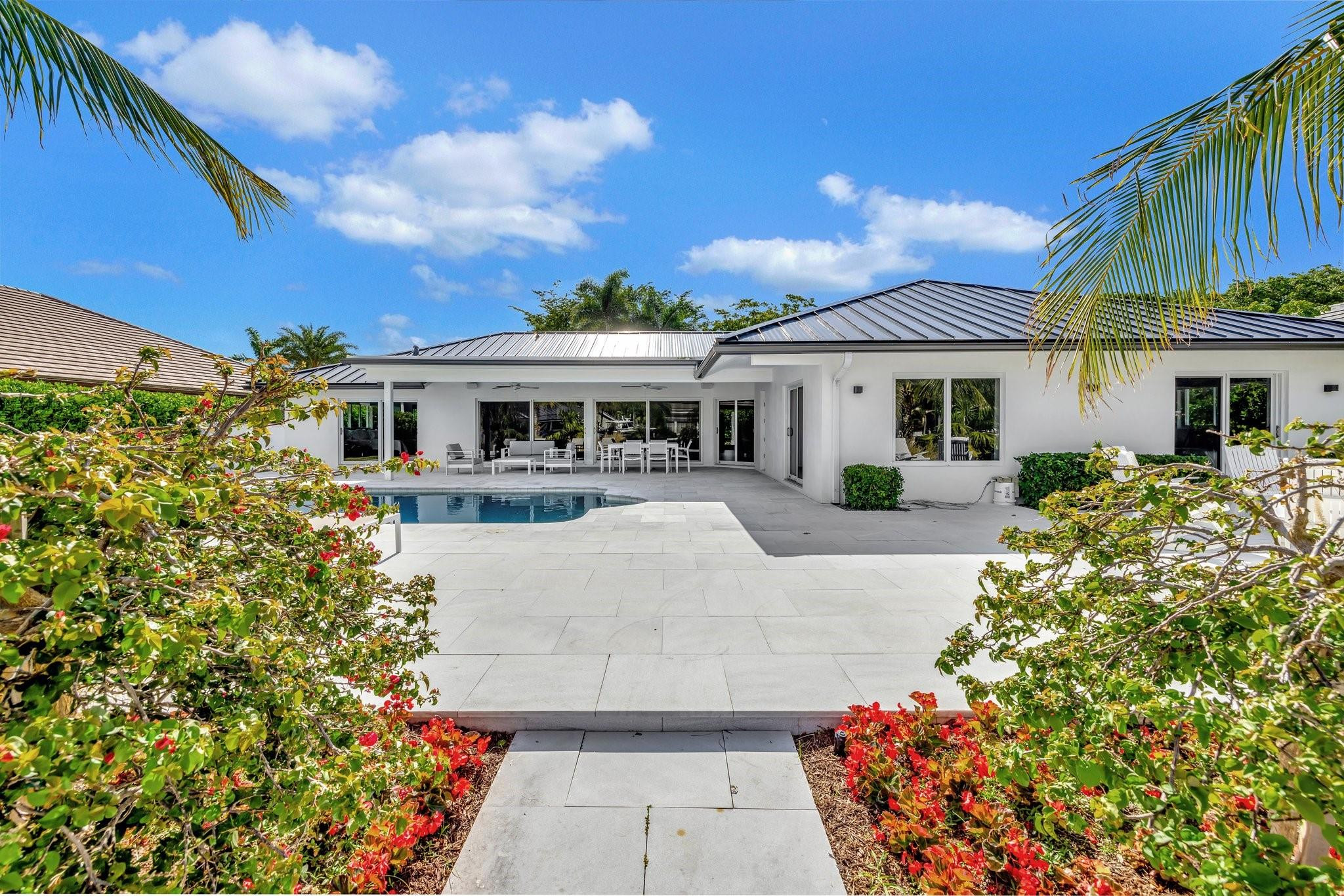 41 S Compass Dr Fort Lauderdale, FL 33308