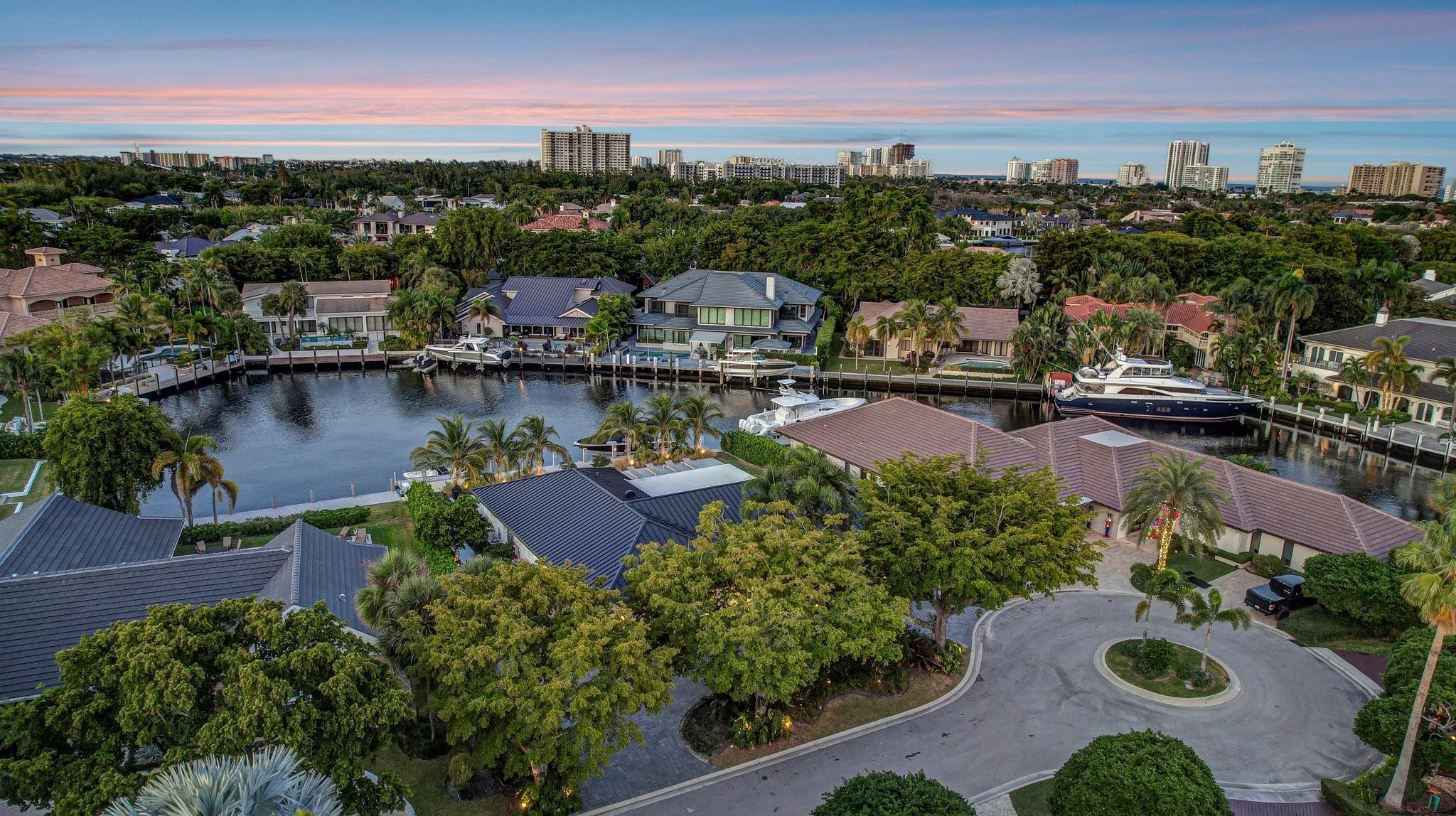 41 S Compass Dr Fort Lauderdale, FL 33308