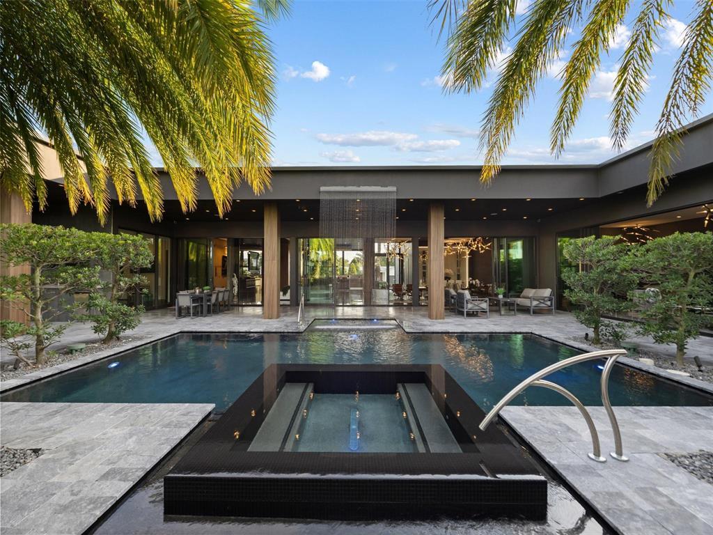 2213 NE 37th Dr Fort Lauderdale, FL 33308