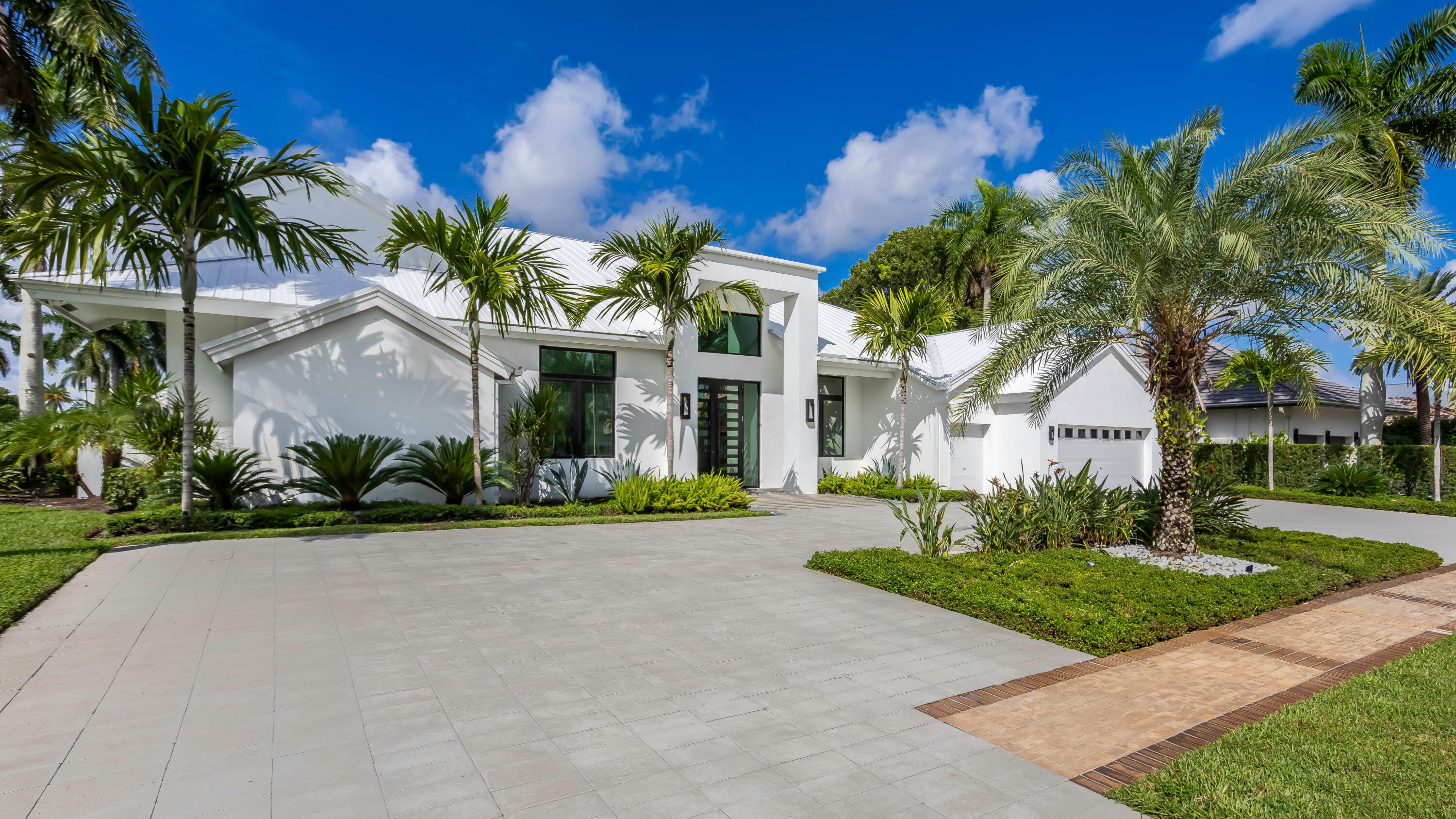 7359 Ballantrae Ct