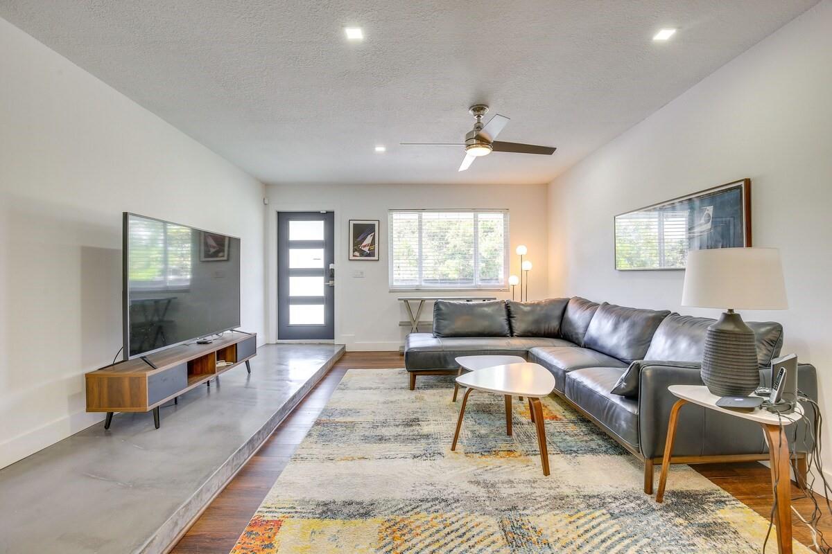 3530 NE 13th Ave,Oakland Park, FL 33334