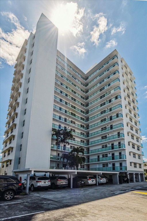 1620 N Ocean #106 Pompano Beach, FL 33062
