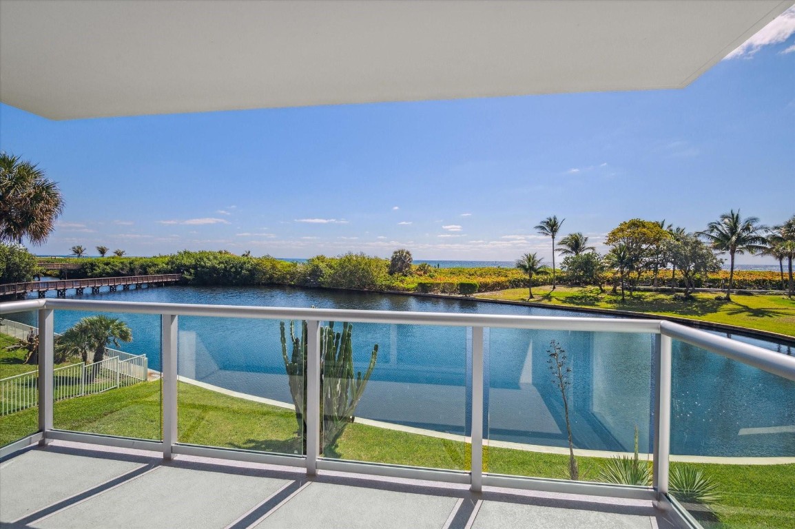 1620 N Ocean #106 Pompano Beach, FL 33062