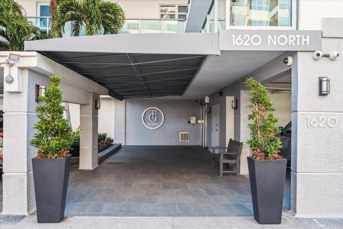 1620 N Ocean #106 Pompano Beach, FL 33062