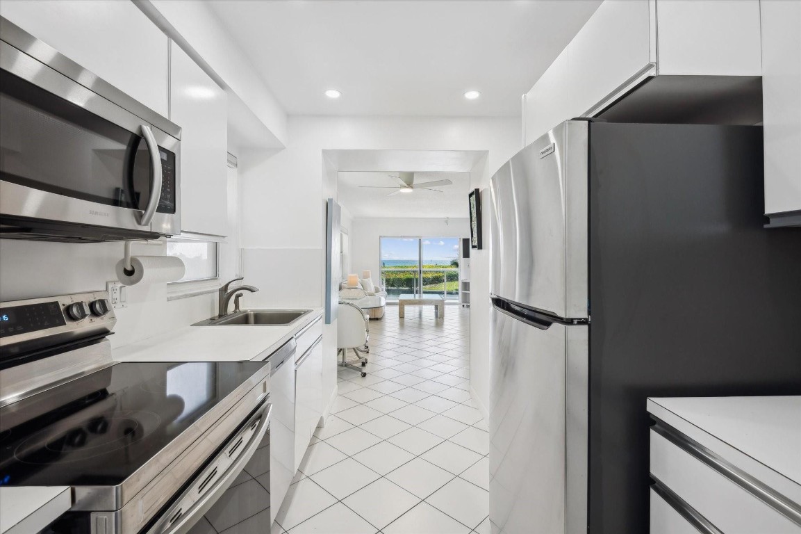 1620 N Ocean #106 Pompano Beach, FL 33062