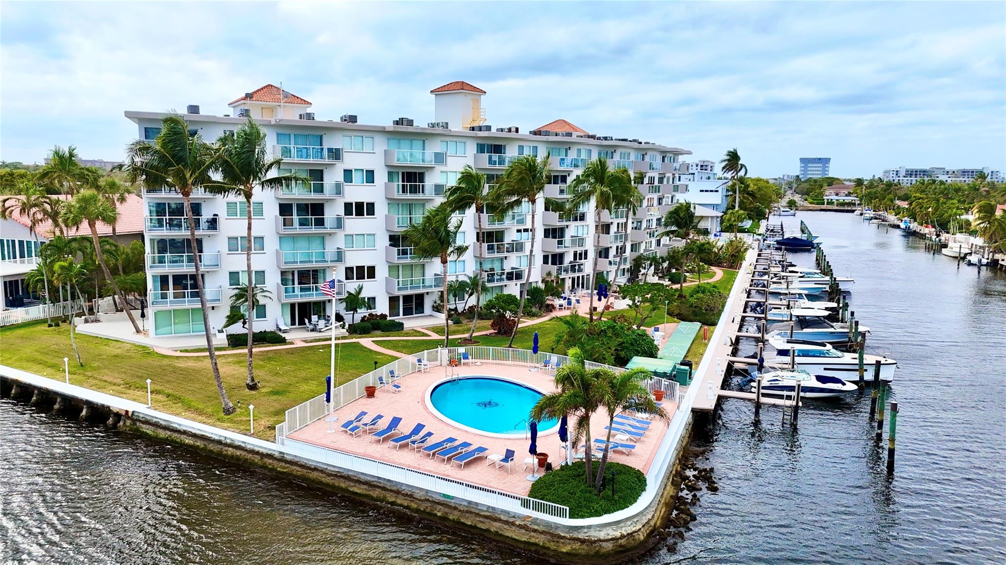140 NE 28th Ave #607,Pompano Beach, FL 33062