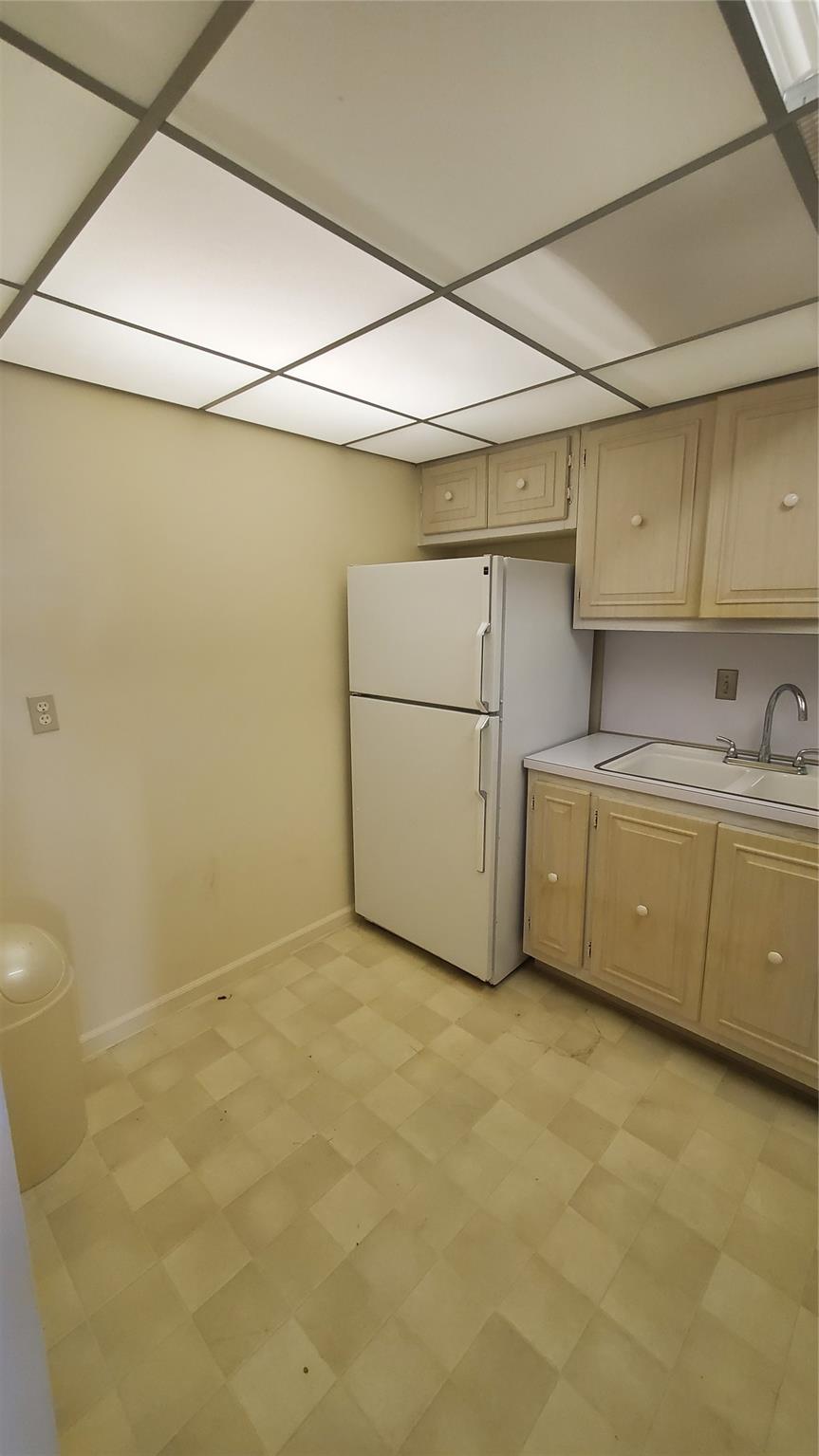 6293 Bay Clb Dr #2 Fort Lauderdale, FL 33308