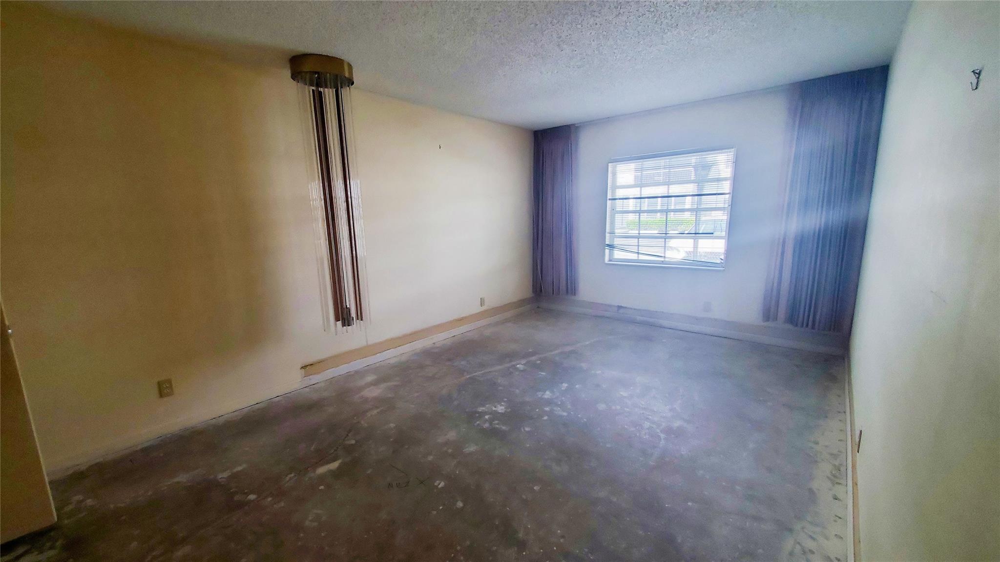 6293 Bay Clb Dr #2 Fort Lauderdale, FL 33308