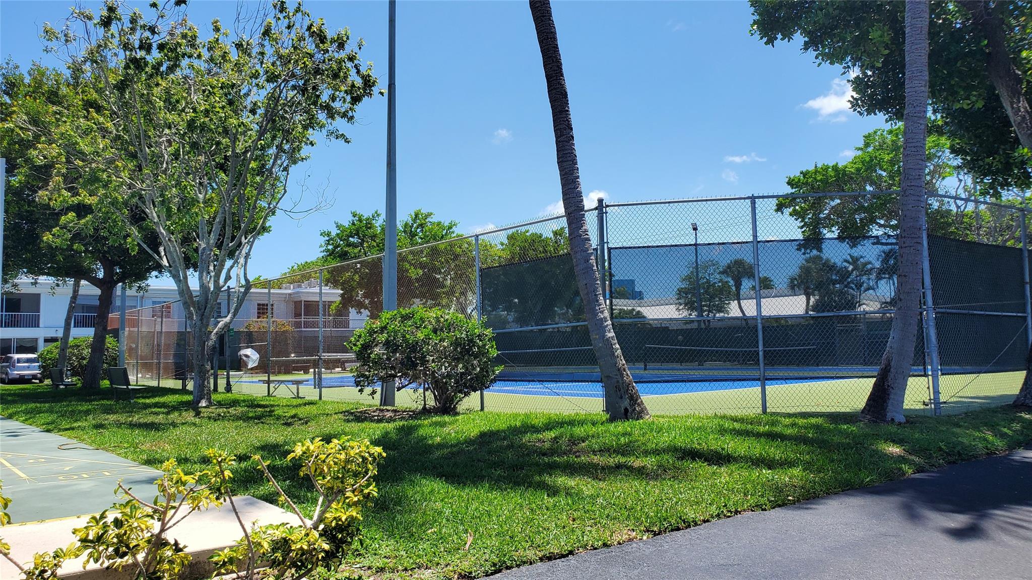 6293 Bay Clb Dr #2 Fort Lauderdale, FL 33308