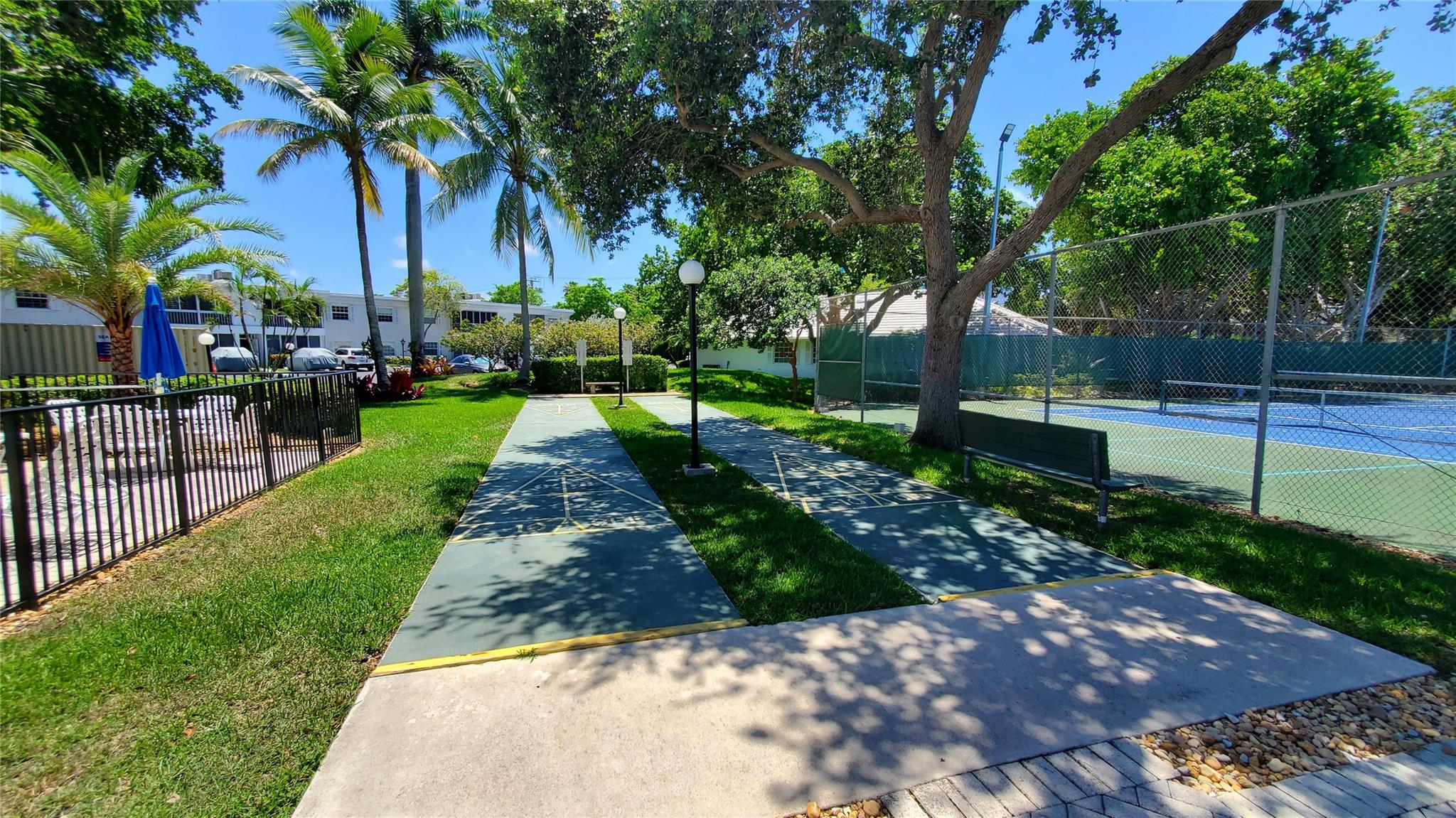 6293 Bay Clb Dr #2 Fort Lauderdale, FL 33308