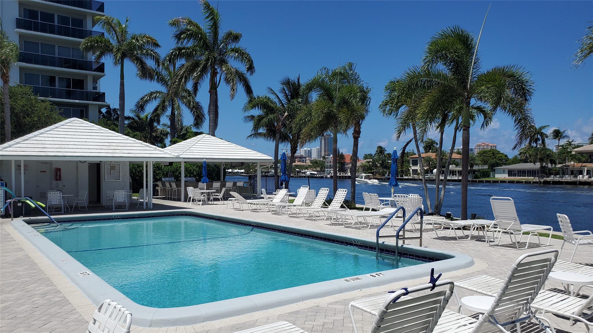 6293 Bay Clb Dr #2 Fort Lauderdale, FL 33308