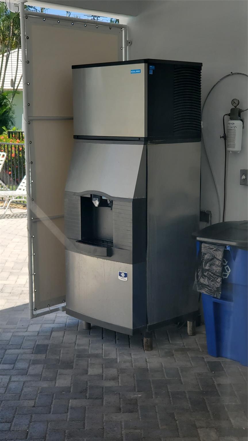 6293 Bay Clb Dr #2 Fort Lauderdale, FL 33308