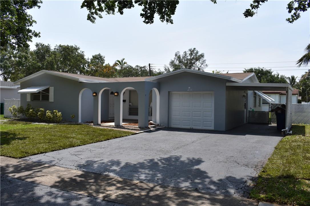 5181 SW 88th Ter