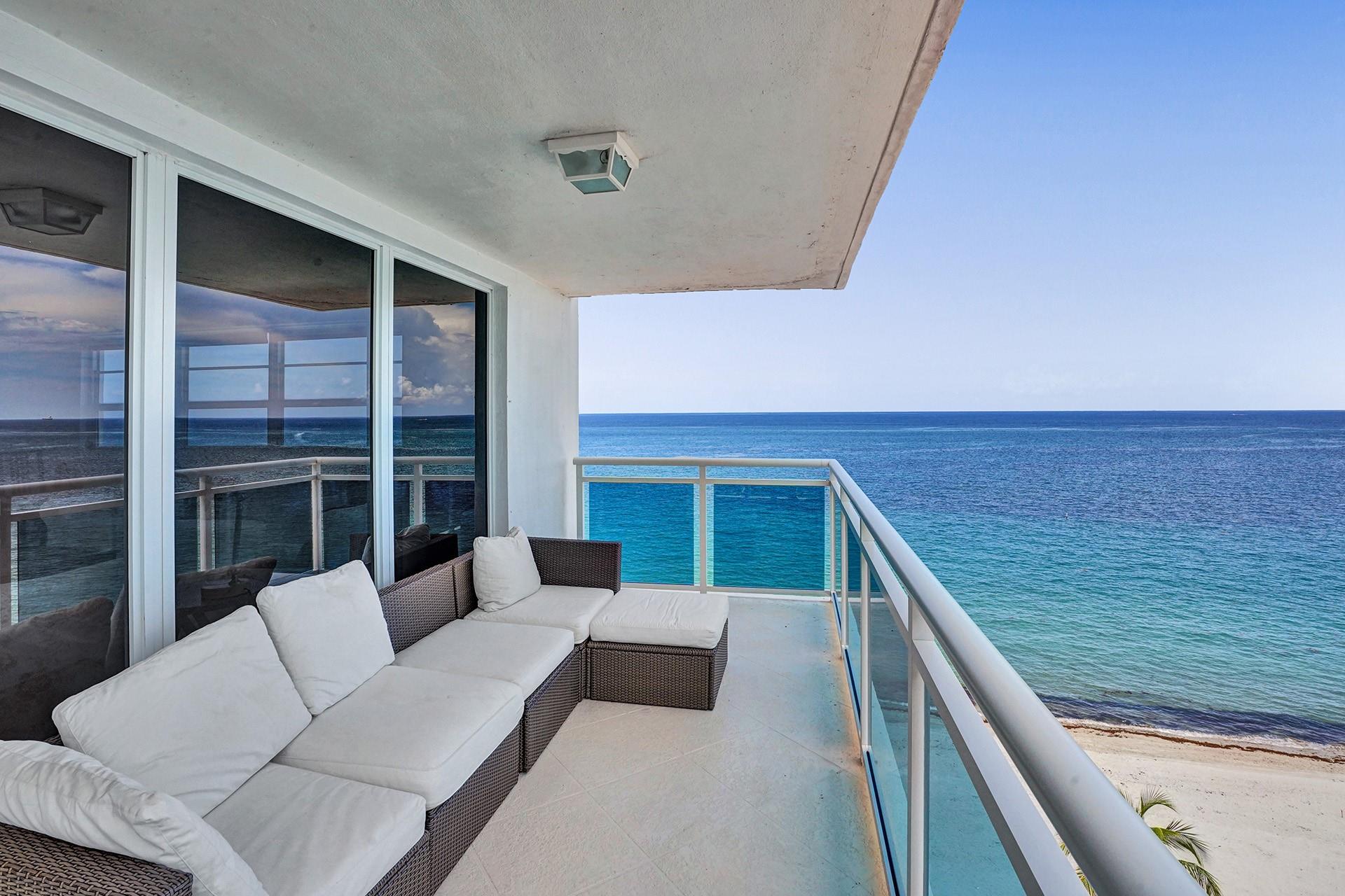 3430 Galt Ocean Dr #907