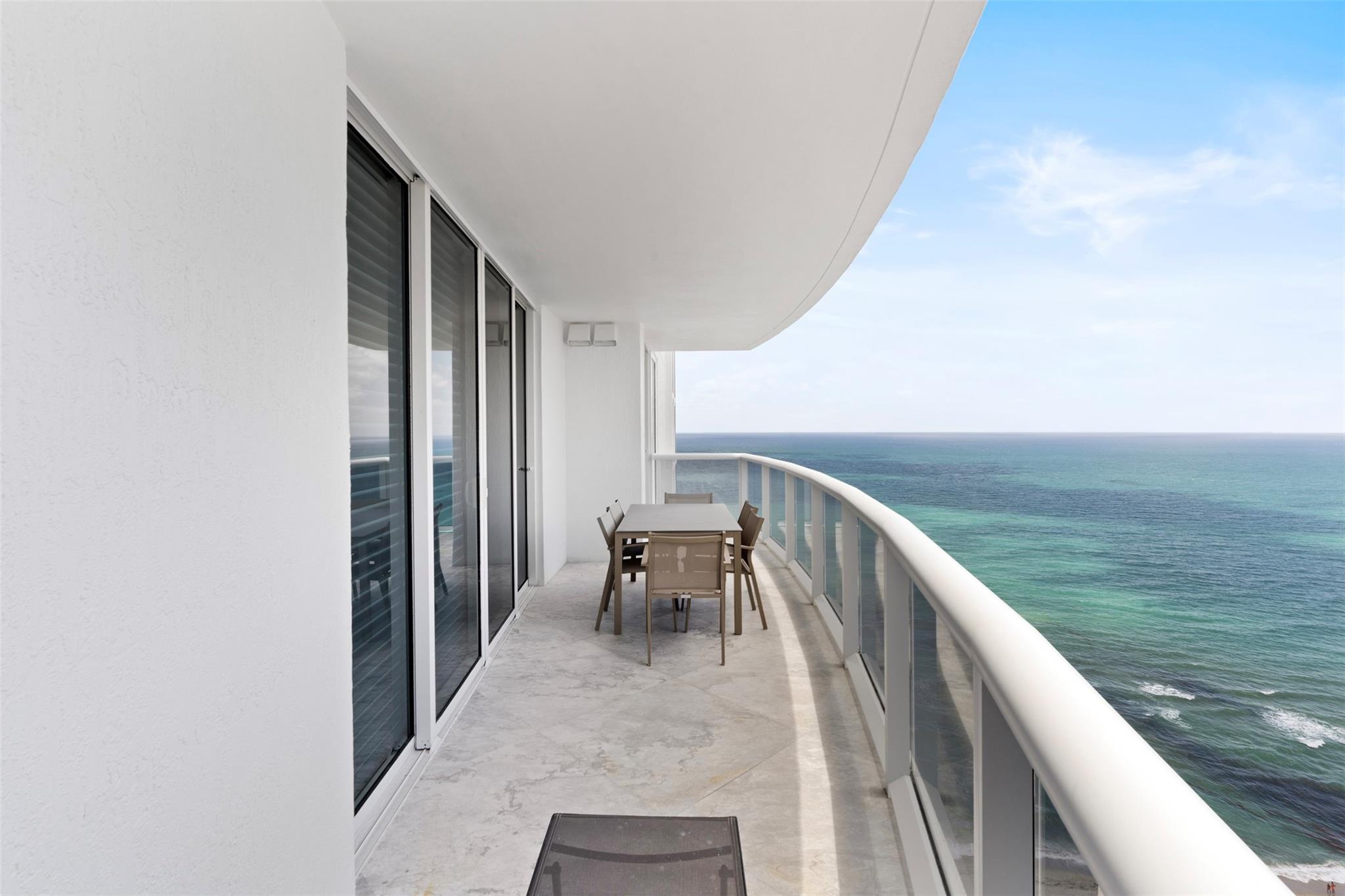 18911 Collins Ave #3003
