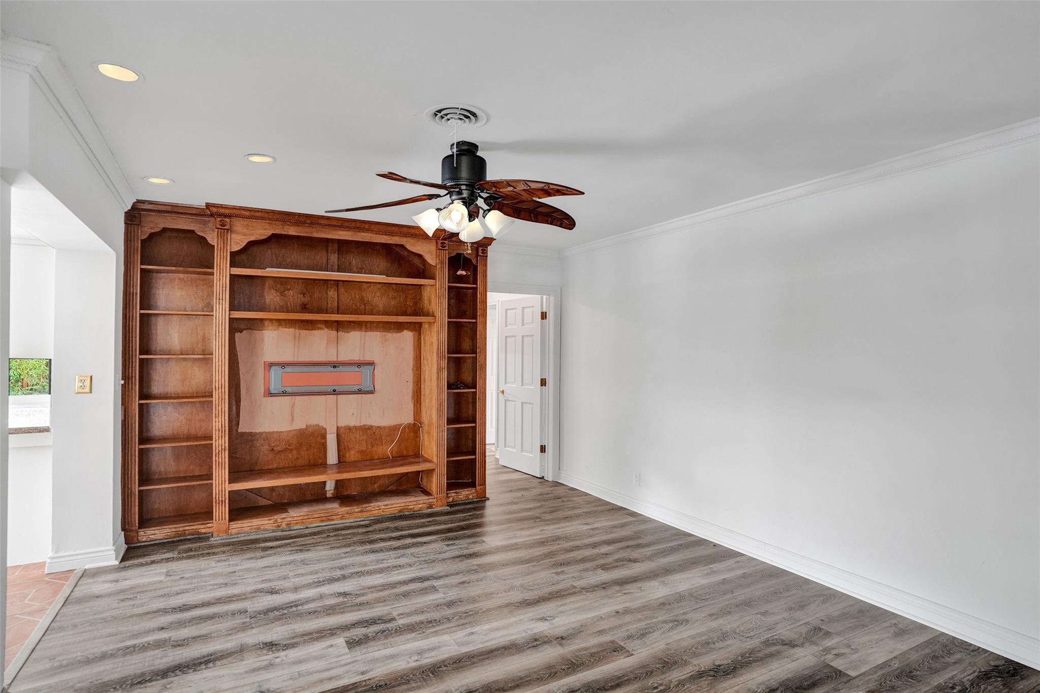 2210 NE 61st Ct Fort Lauderdale, FL 33308