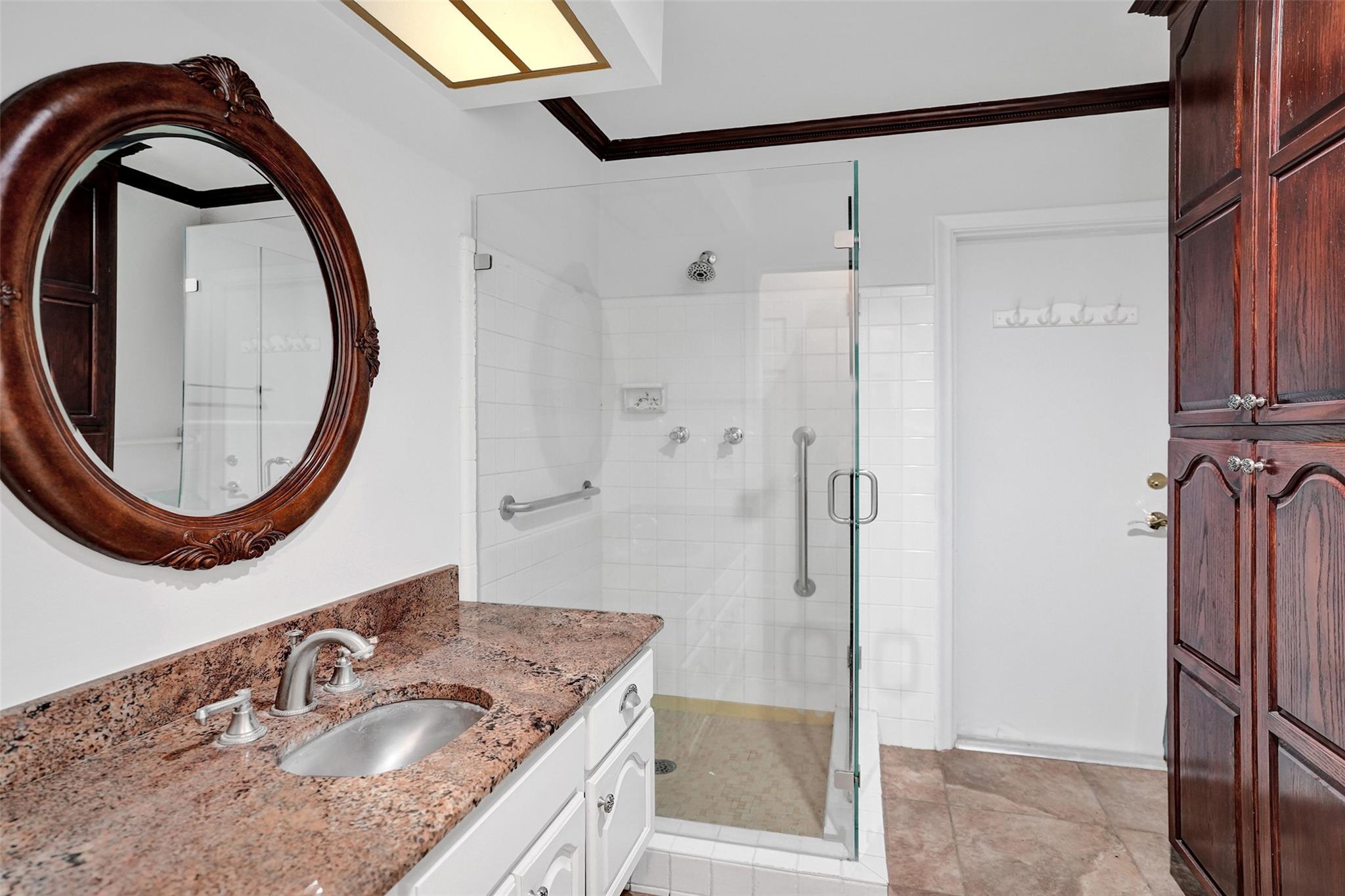 2210 NE 61st Ct Fort Lauderdale, FL 33308