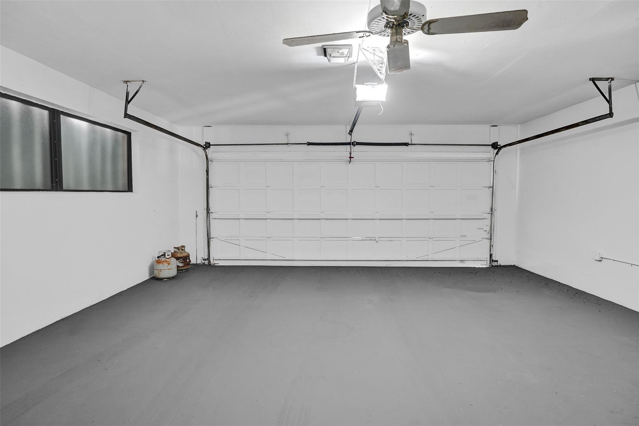 2210 NE 61st Ct Fort Lauderdale, FL 33308